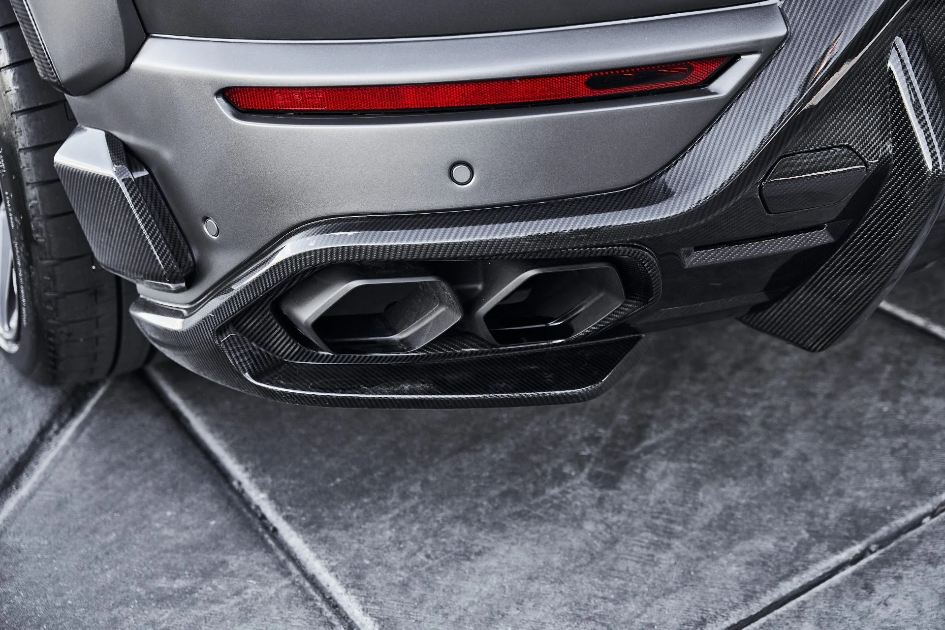 mph007_1787495249_Used_2025_Lamborghini_Urus_SE_1788282632_8281e791bd
