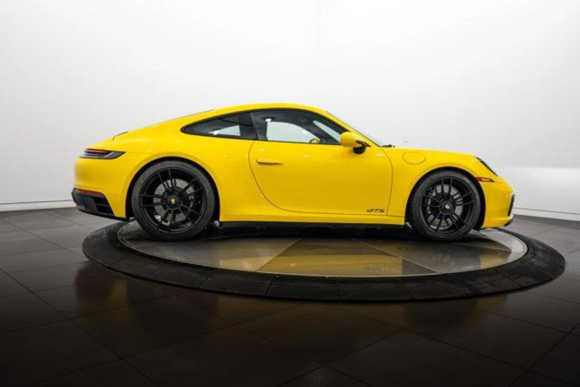 mph007_1794836074_F_Vz_L_Sqh_Ilj_Si1v22p_Nr_D8_C7v_XJY_2e094dc306