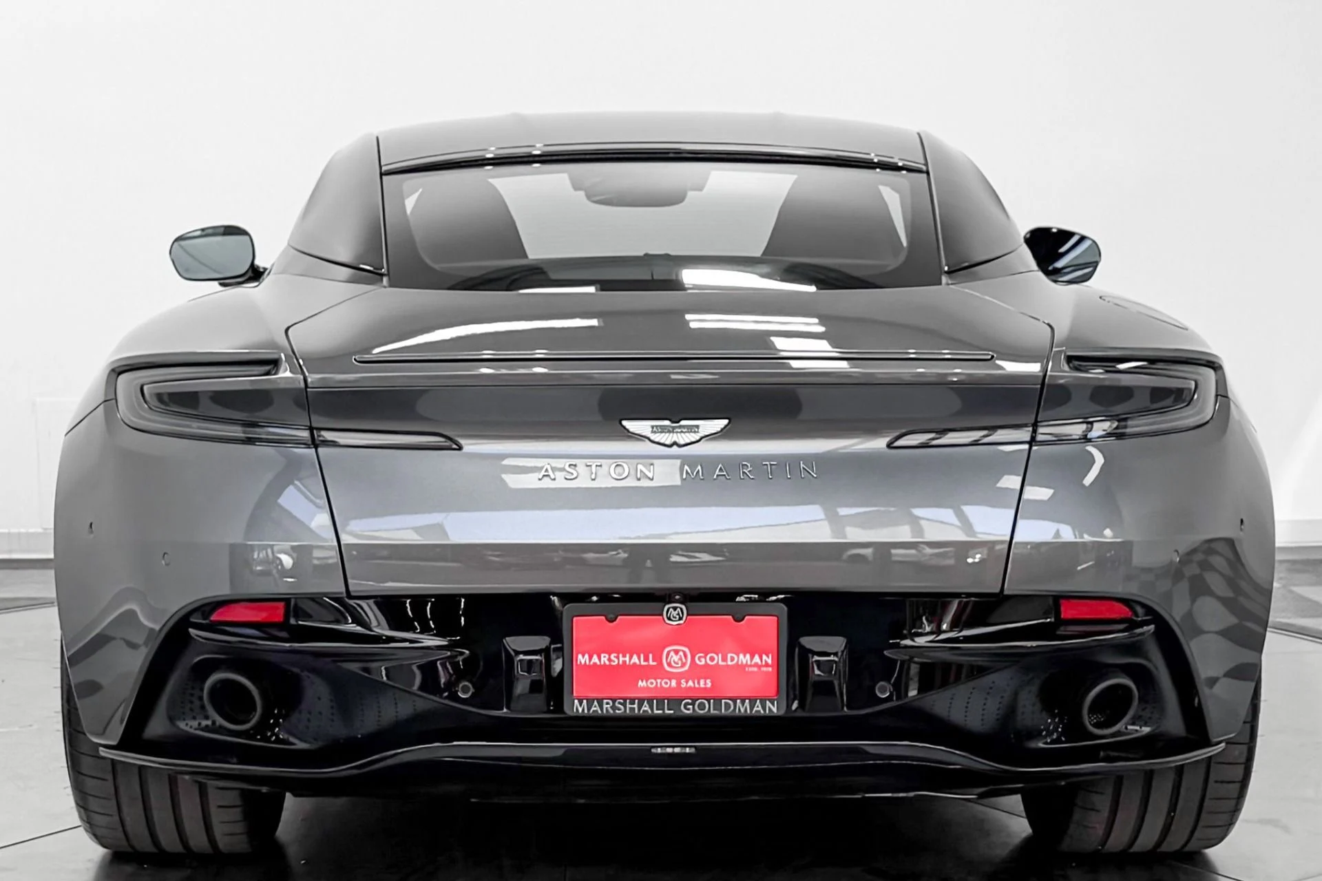 mph007_1814120981_Used_2024_Aston_Martin_DB_12_V8_Inspire_Sport_Interior_671_Horsepower_Low_M_Iles_1784830647_1b7a0694a9