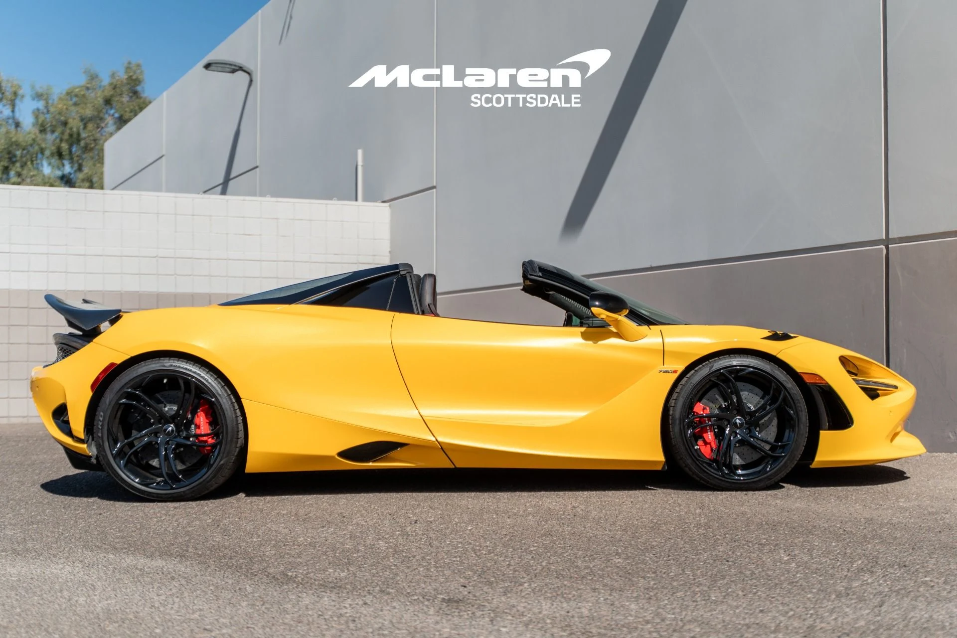 mph007_1816611119_Used_2024_MCLAREN_750_S_1777648501_e0c4e9b2fa