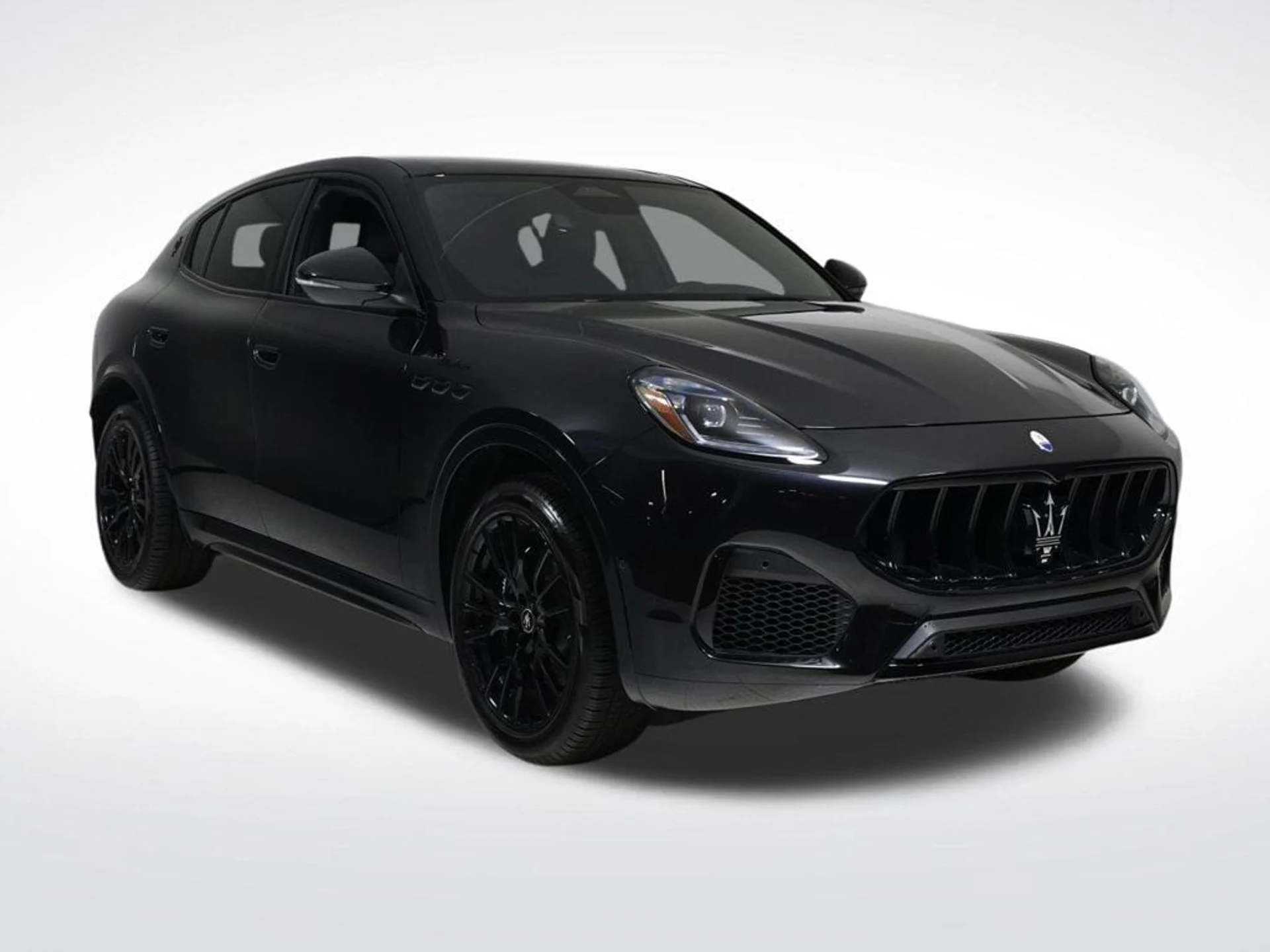 mph007_1817389988_used_2025_maserati_grecale_modena_11350_22913455_7_1024_eec1ab6260