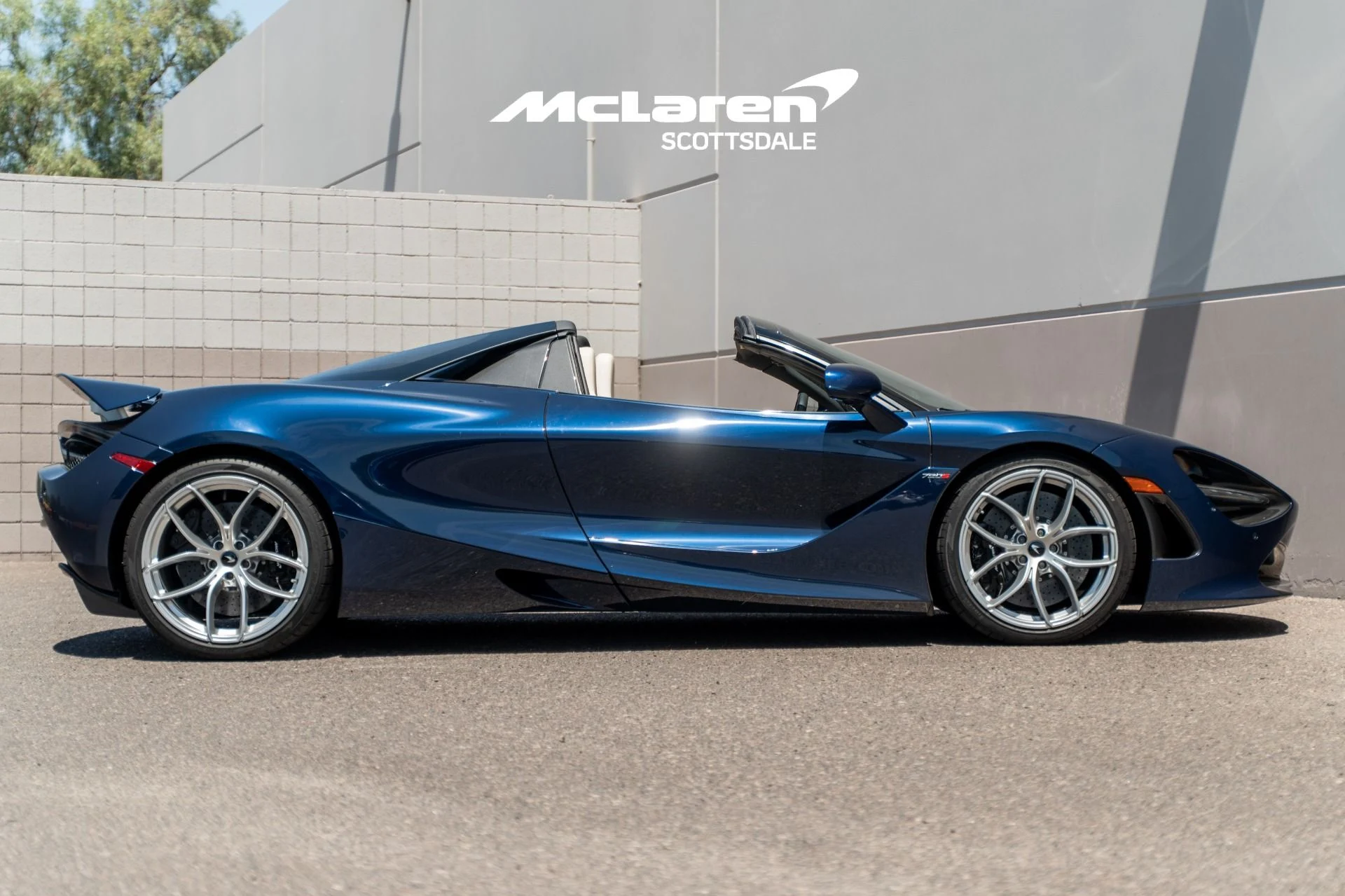 mph007_1818477340_Used_2020_MCLAREN_720_S_SPIDER_Luxury_1782147452_ff392def7a
