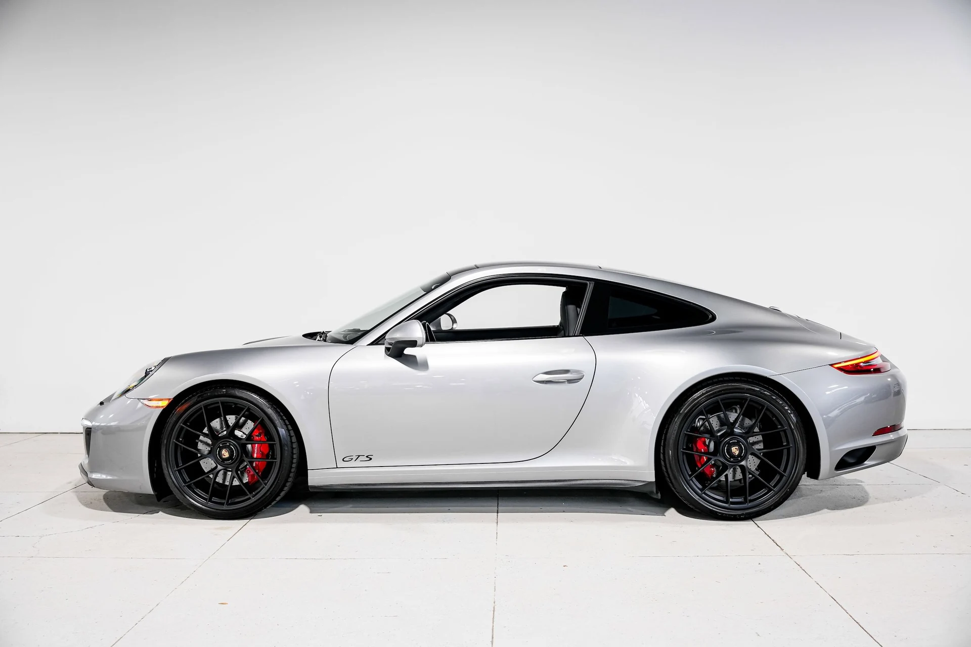 mph007_1820462487_412dee89680f74cd4fa2a974a31dfce4x_4fa670a22b