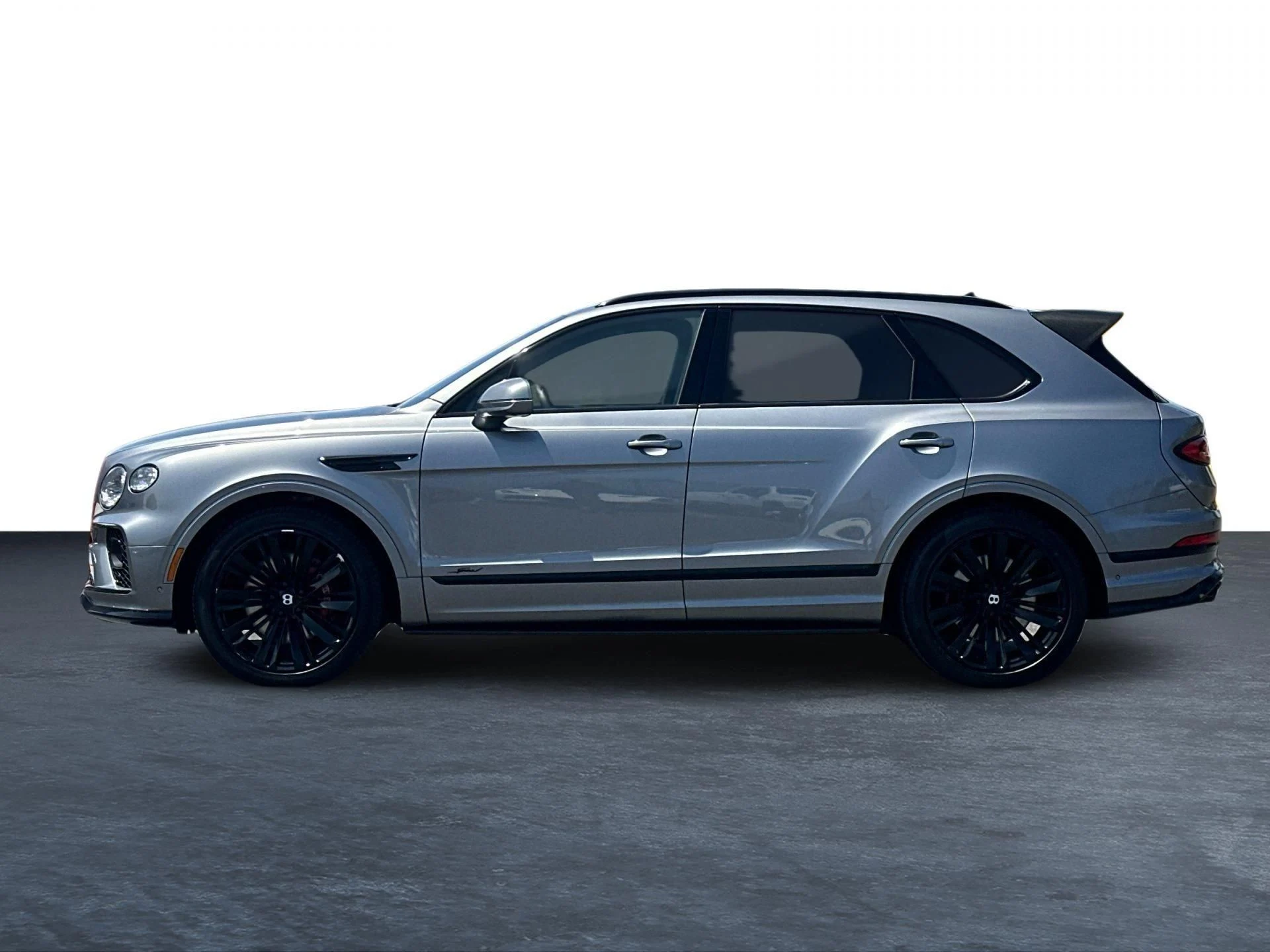 mph007_1829256332_Used_2022_Bentley_Bentayga_Speed_1778660496_75066dfd6b