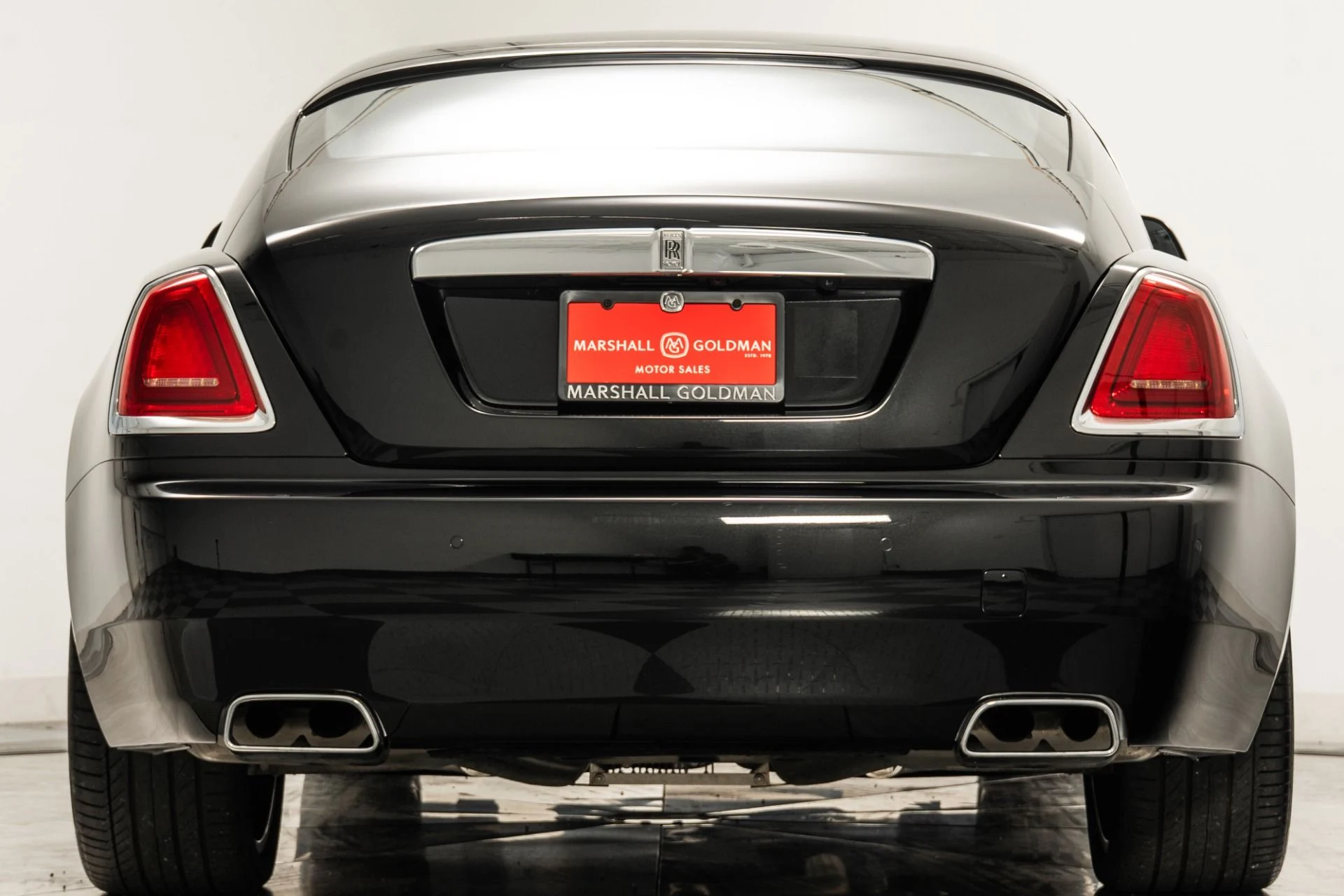 mph007_1837407762_Used_2016_Rolls_Royce_Wraith_1759423730_608379f569