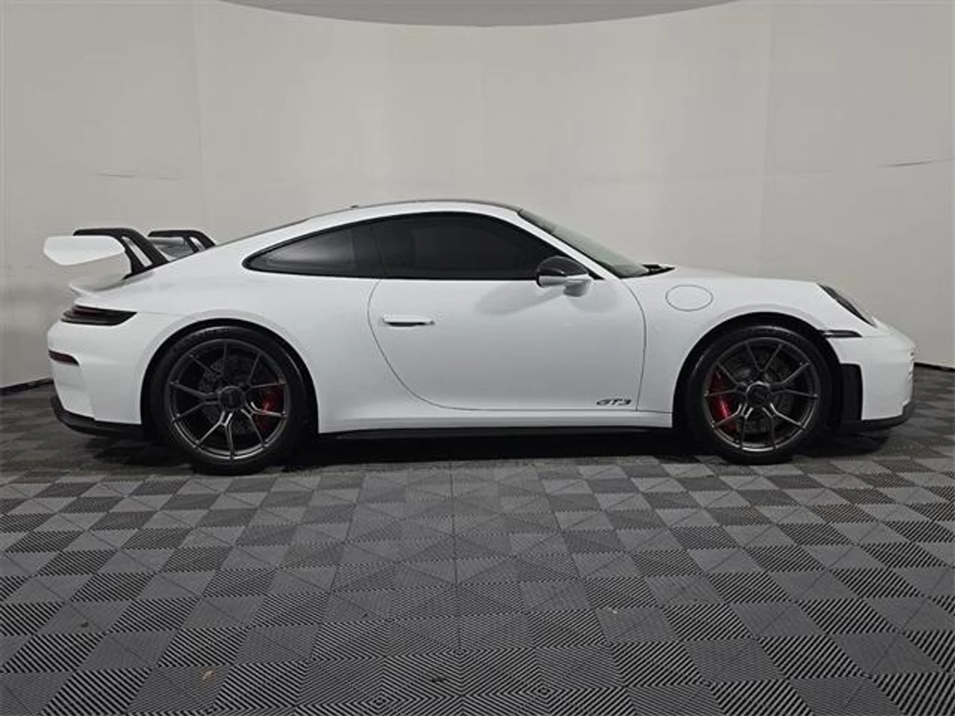 mph007_1837684616_e_KGM_Ge_BXME_Jec9_SCHZ_Oeb_Fg_WU_Hk_c6be2e323e