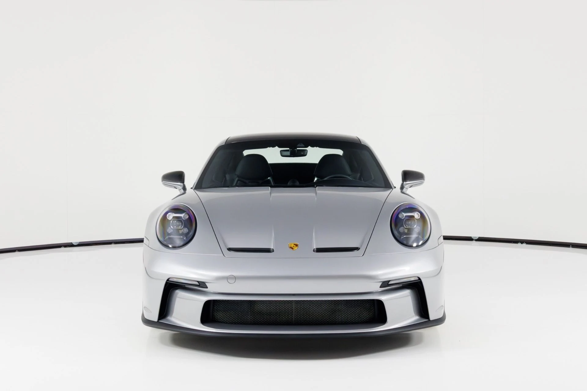 mph007_1839623401_Used_2022_Porsche_911_GT_3_Touring_1772748832_470a72cd82