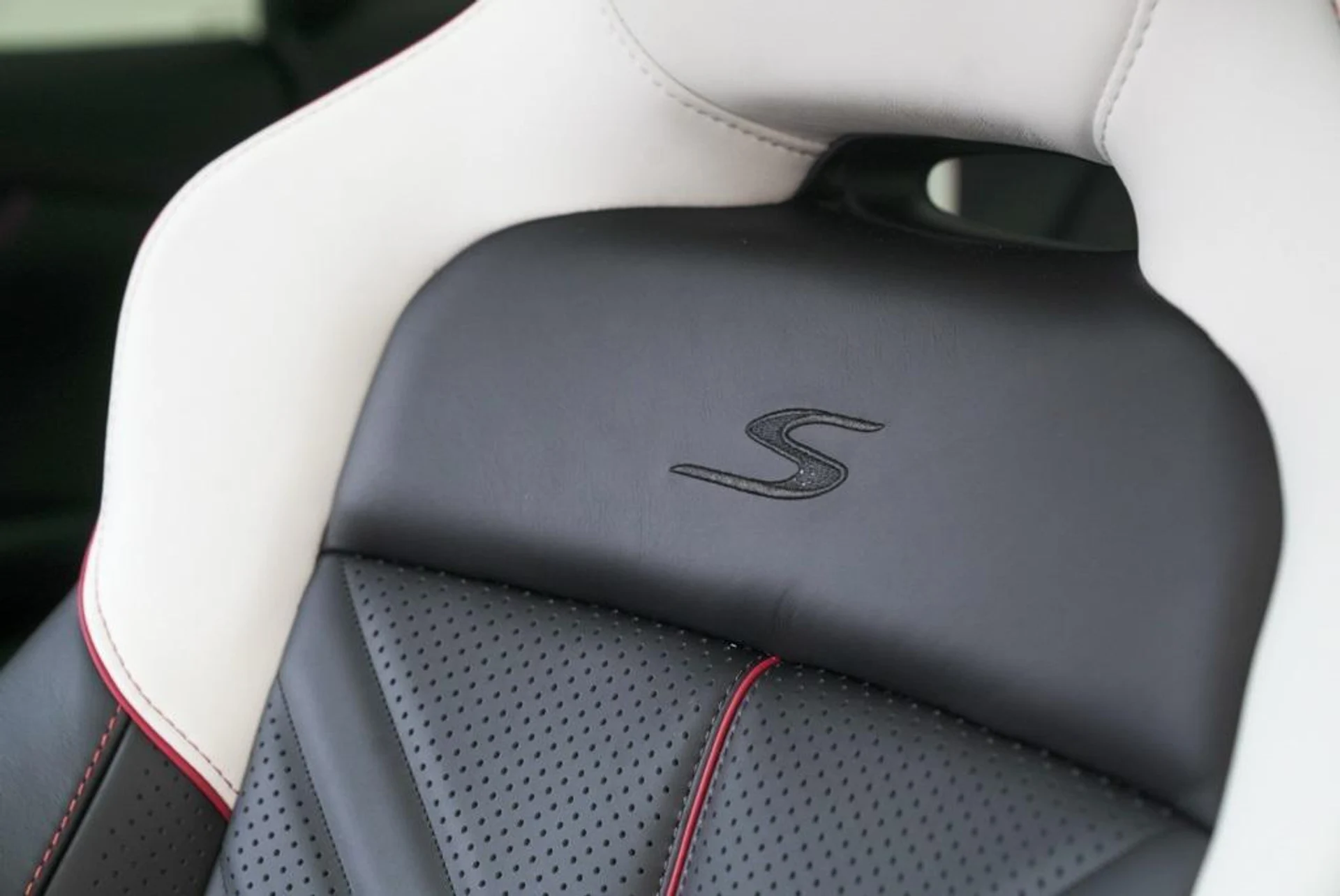 mph007_1850938_3_IR_Kccz_G7ylvm_P_rwt_Wah_Bj_ff_Y_6e2bdb9bd8