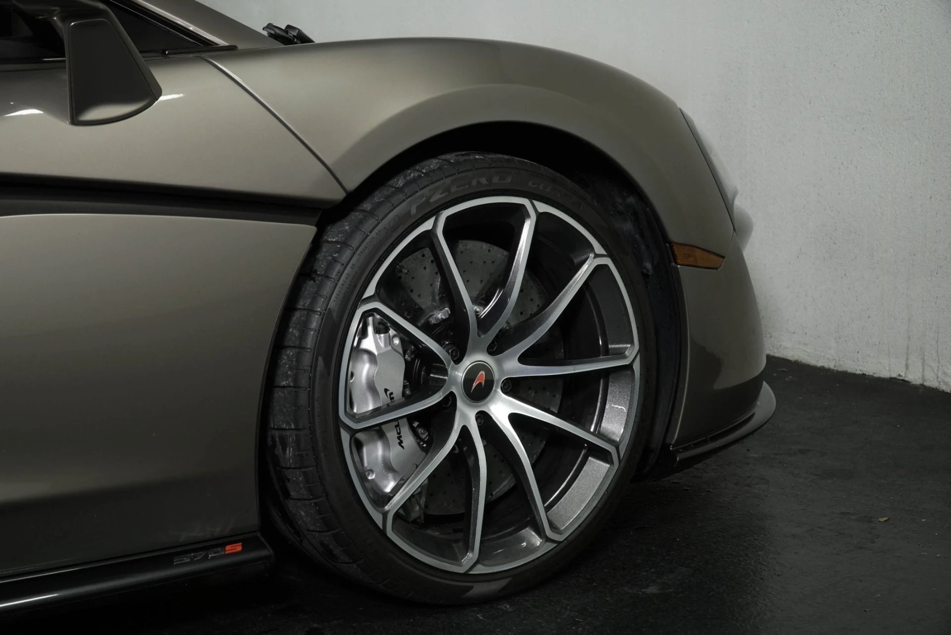 mph007_1856467737_Used_2018_Mc_Laren_570_S_1765905873_522f9aae75