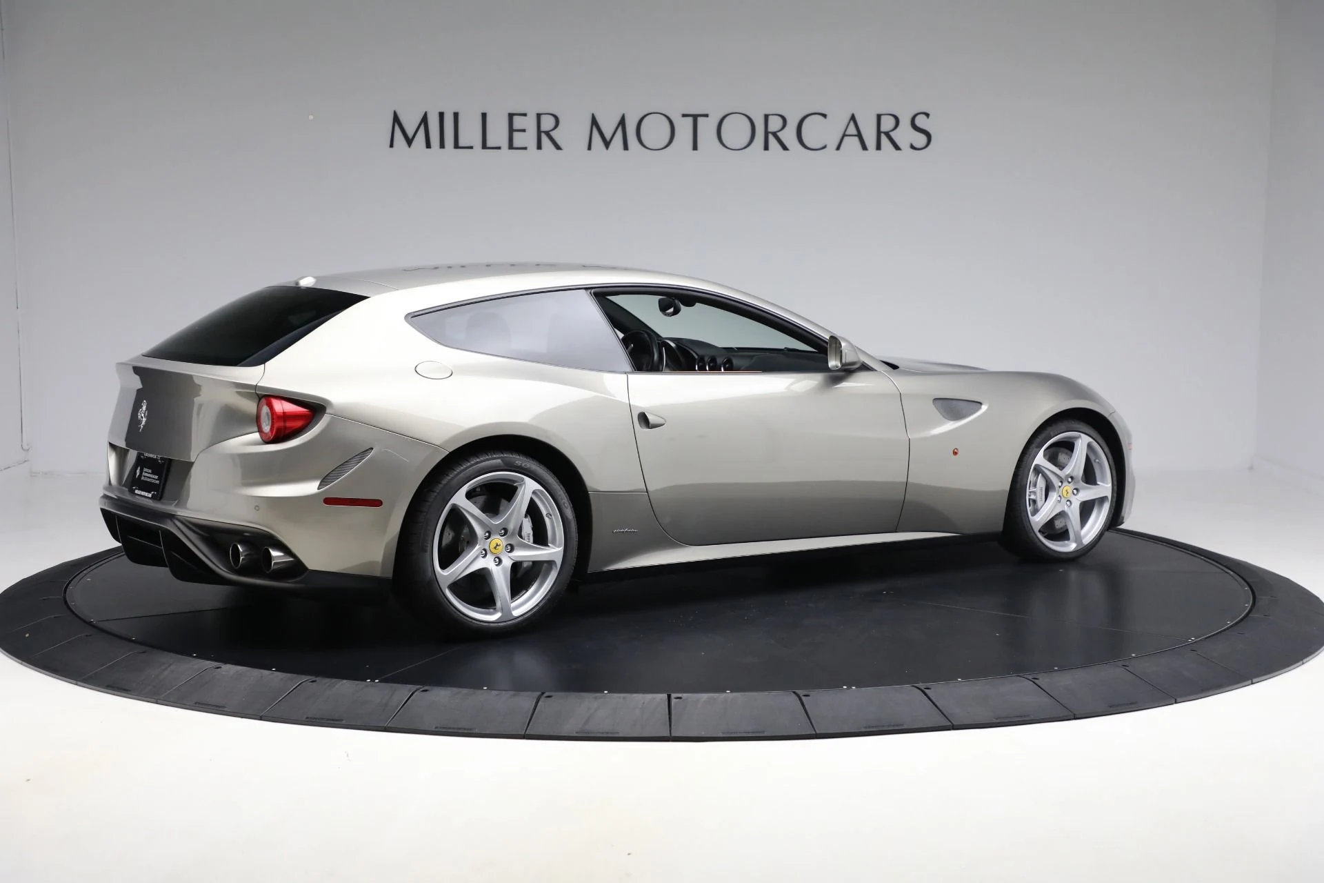 mph007_18584264_Used_2012_Ferrari_FF_9fddf3e8f1