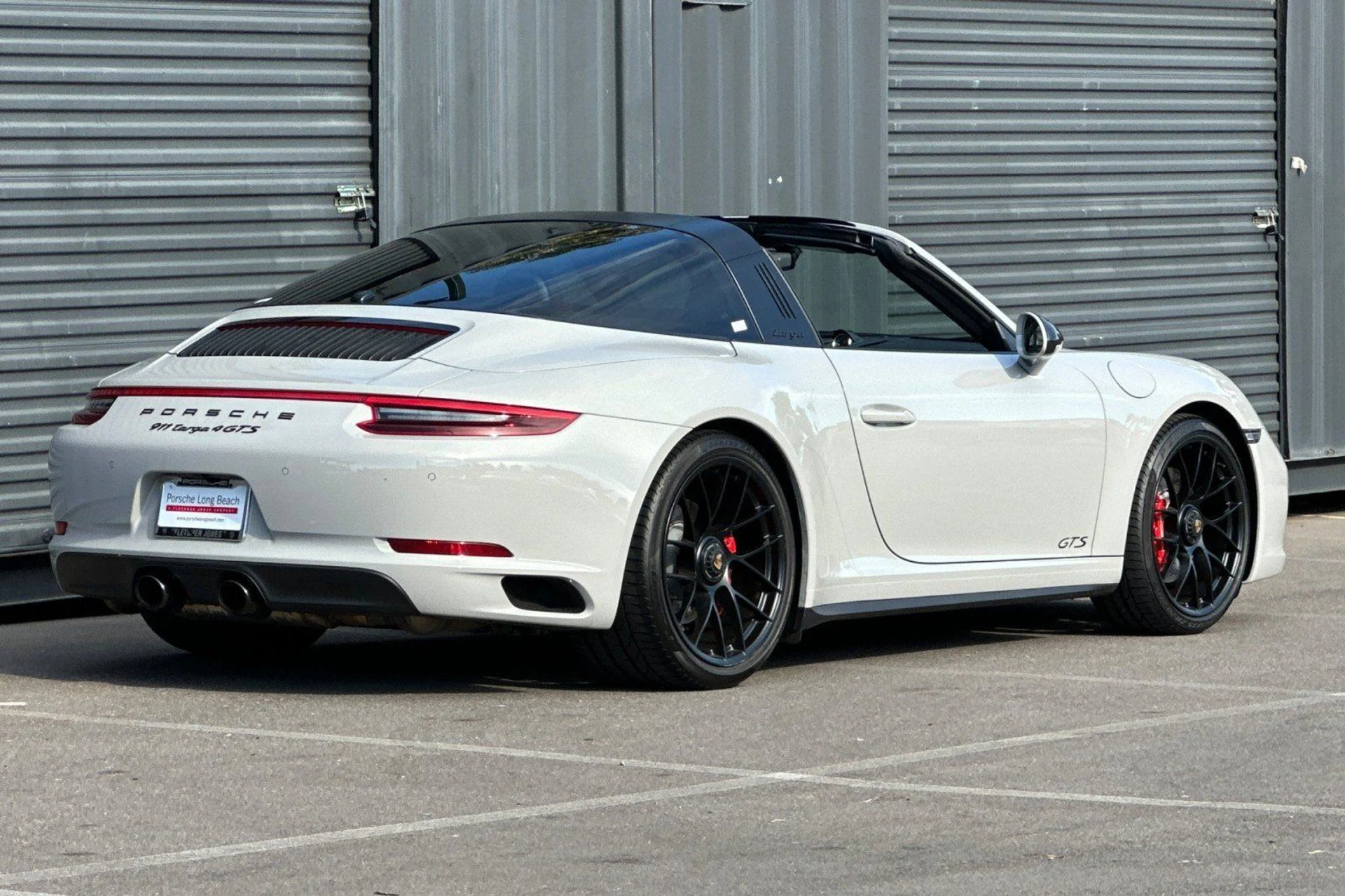 mph007_186362745_ed0d802c3d4e2ba9618282f50652b633_65d1bc6864