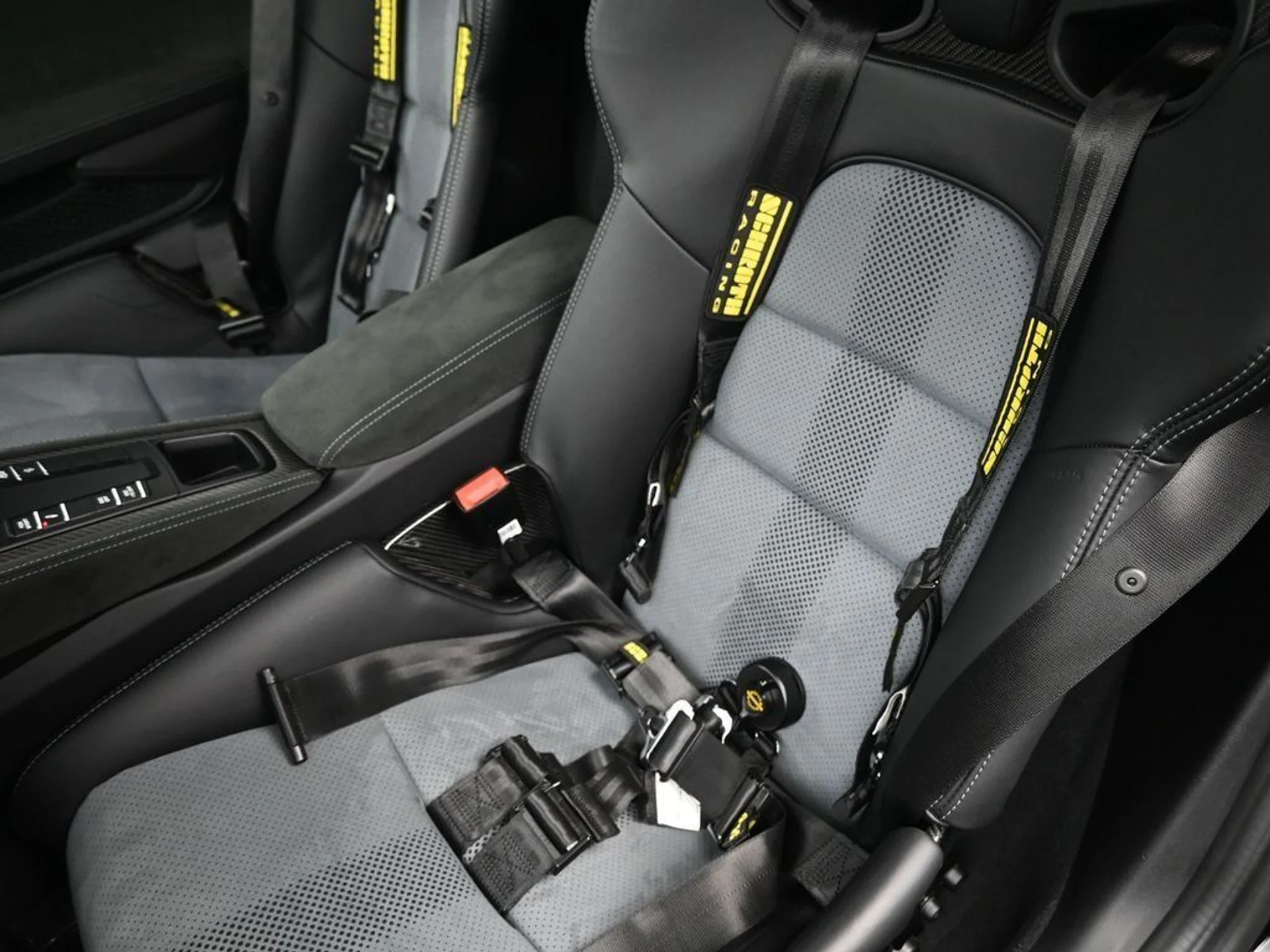 mph007_1866126184_a6e142b51093c06ff7843a6caf97a927_3902406f91