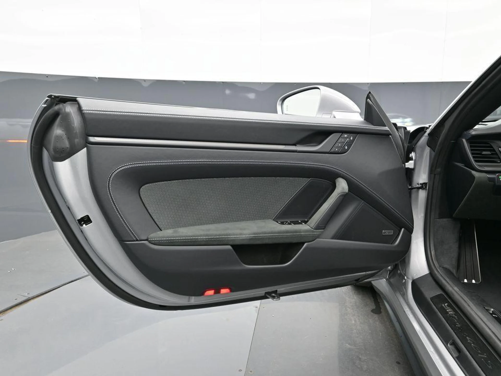 mph007_1870963272_Z29h_F_Xrs_Pe_Kaj_Kn8_A_Mm_G_Fp1tx_JQ_c4e5165980