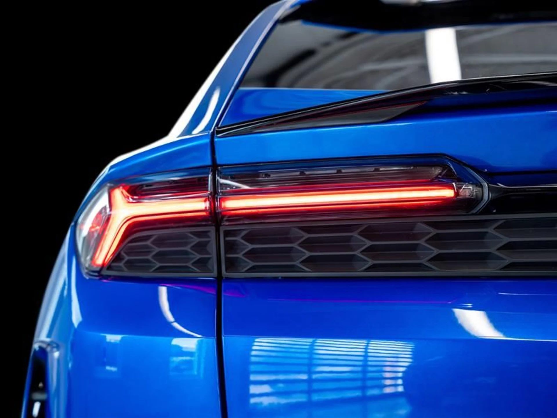 mph007_1877668483_w5fkf0ct_f964296df0