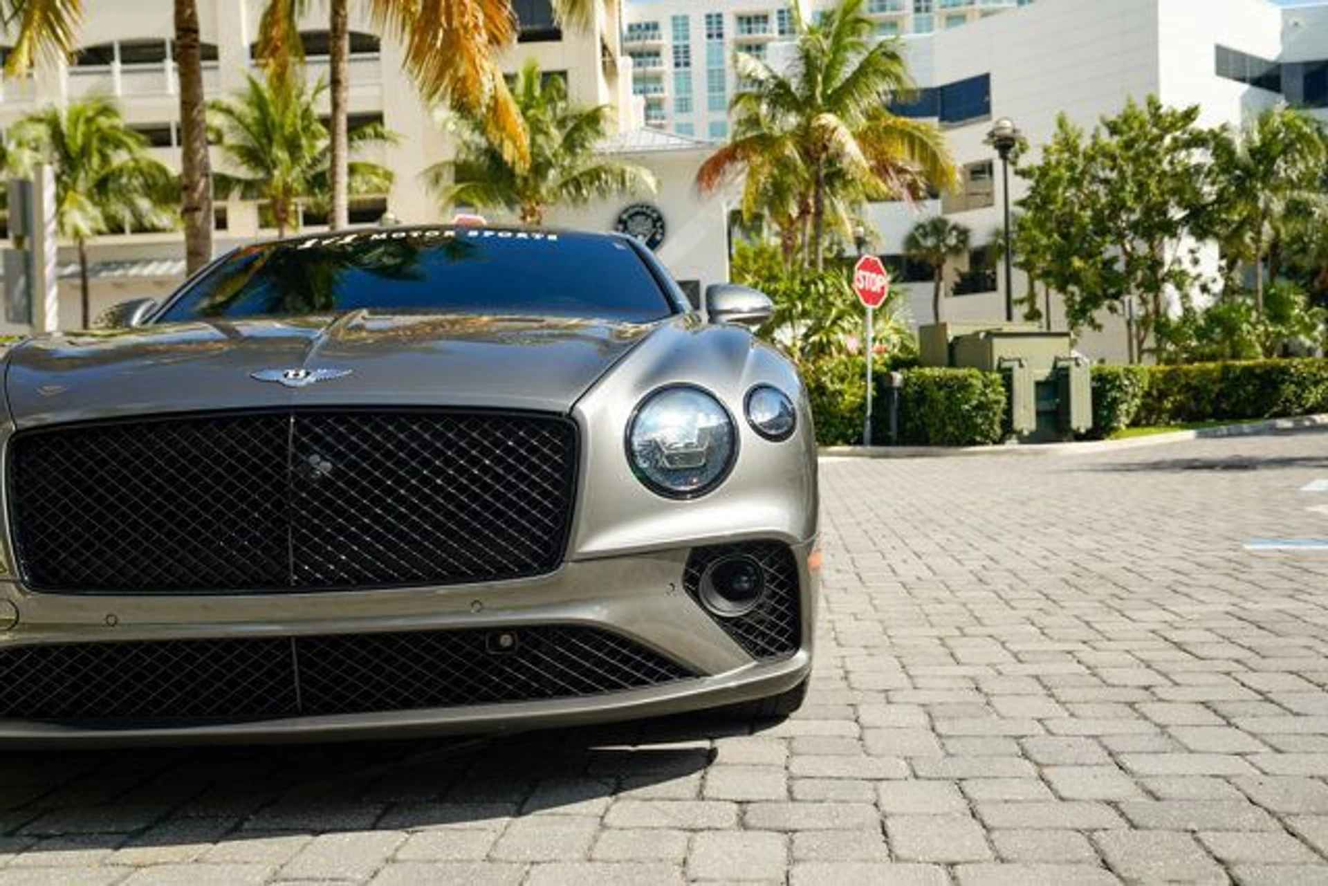 mph007_1880828131_22956151_8_640_2176d0a91b