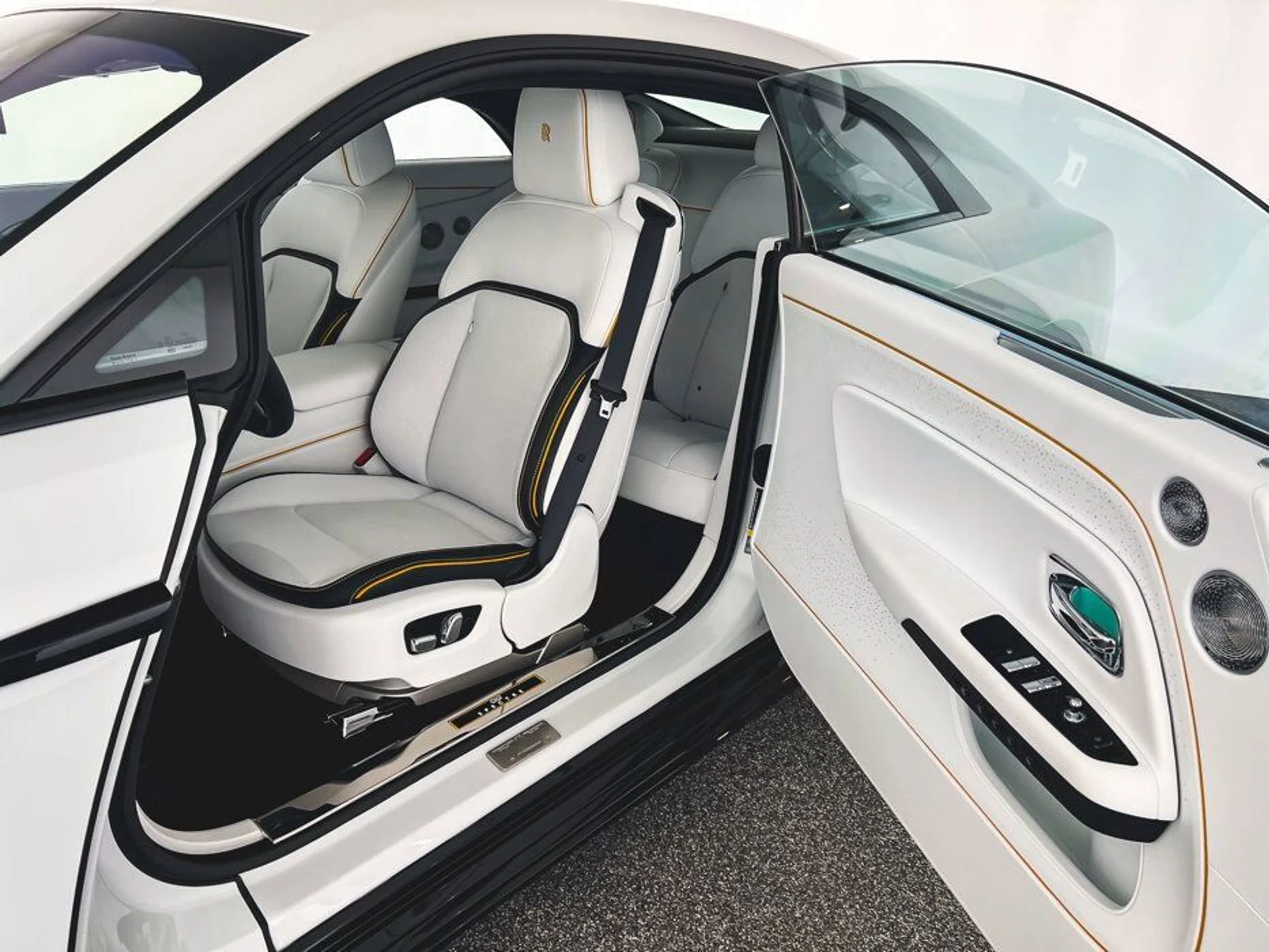 mph007_1881240317_8534c4d2f86786b54d3559a54f6b9464x_61f817fd0e