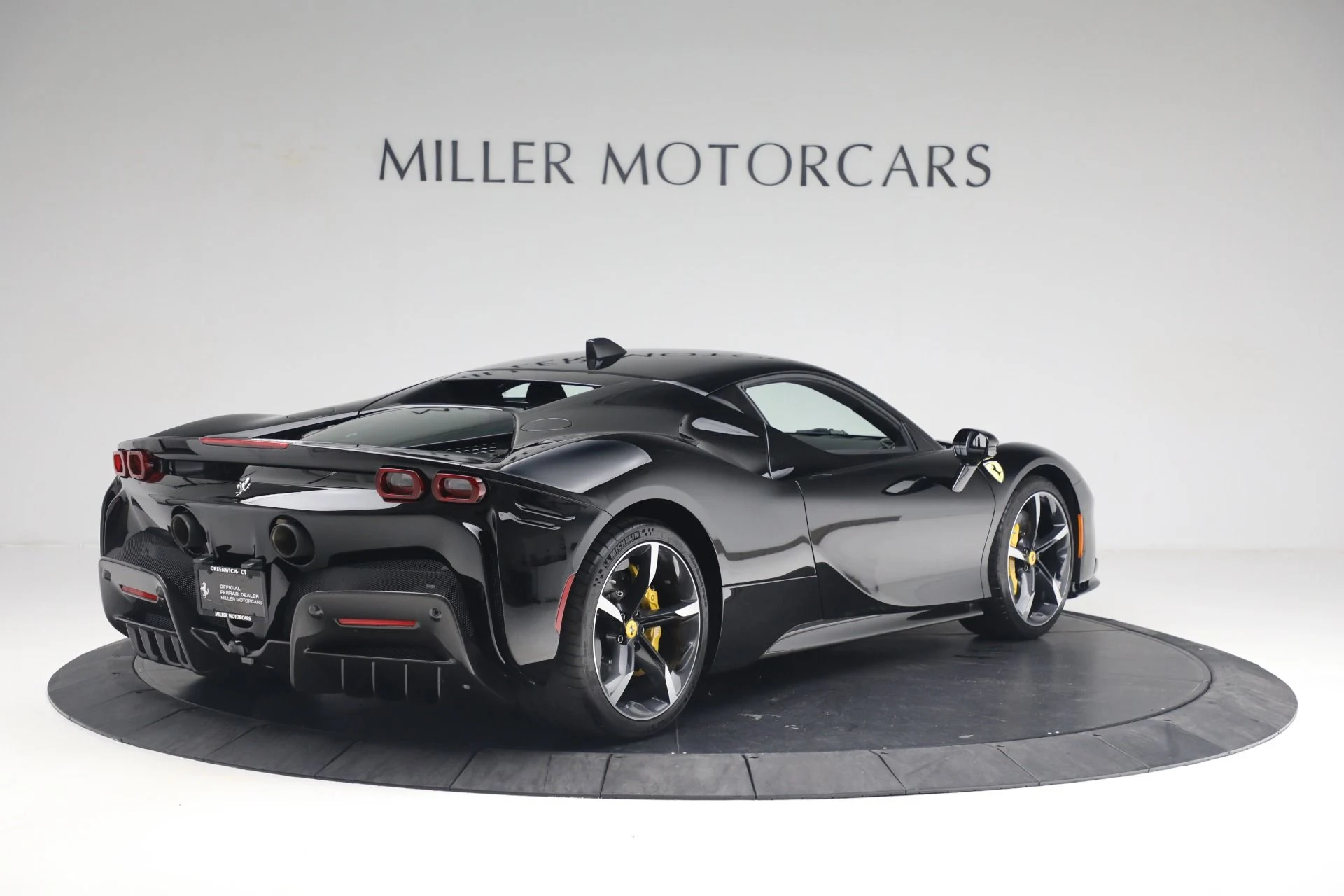 mph007_1882767995_Used_2022_Ferrari_SF_90_Stradale_c4d8ba47ce
