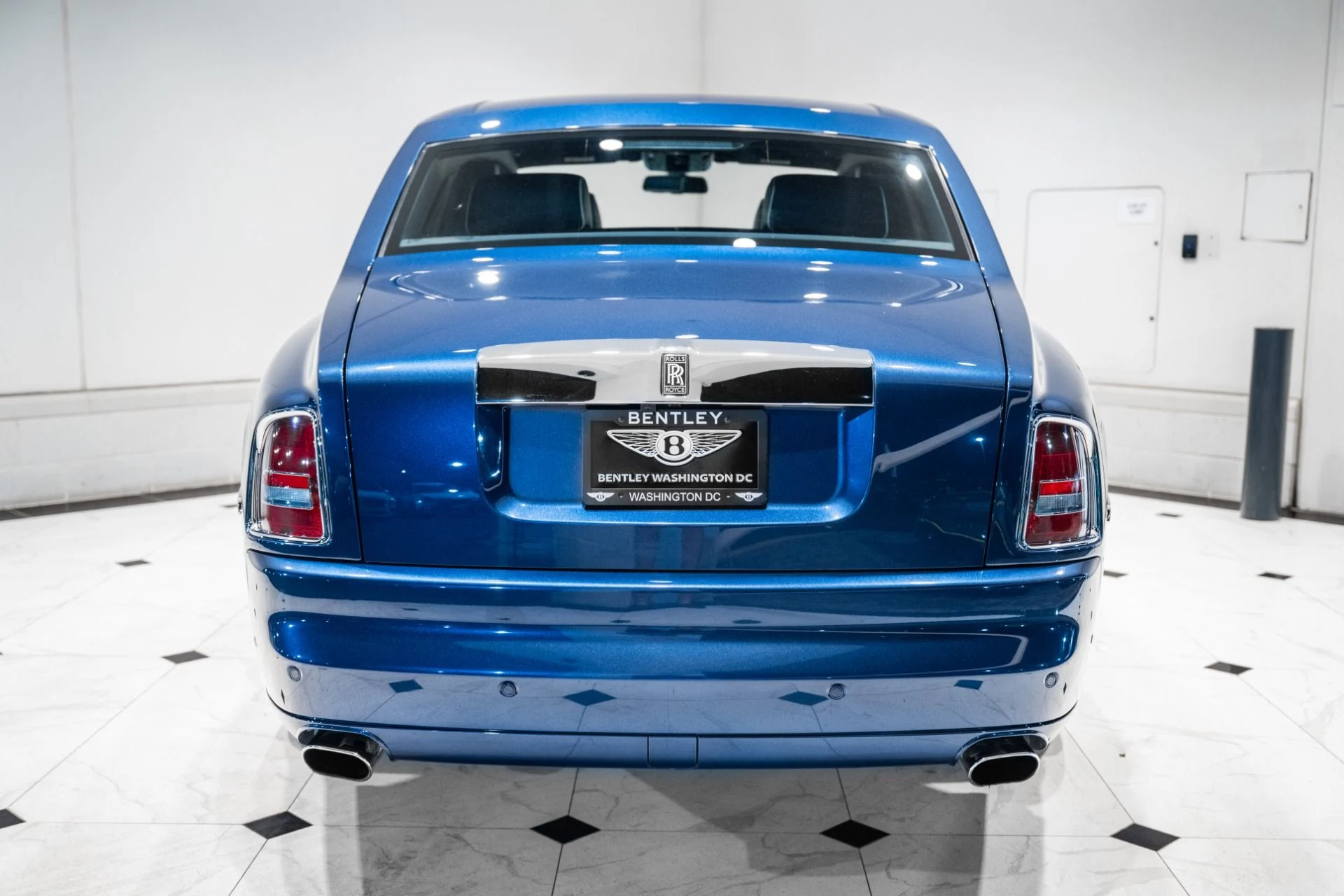 mph007_1884178278_Used_2011_Rolls_Royce_Phantom_1782236449_b898d4c8b6