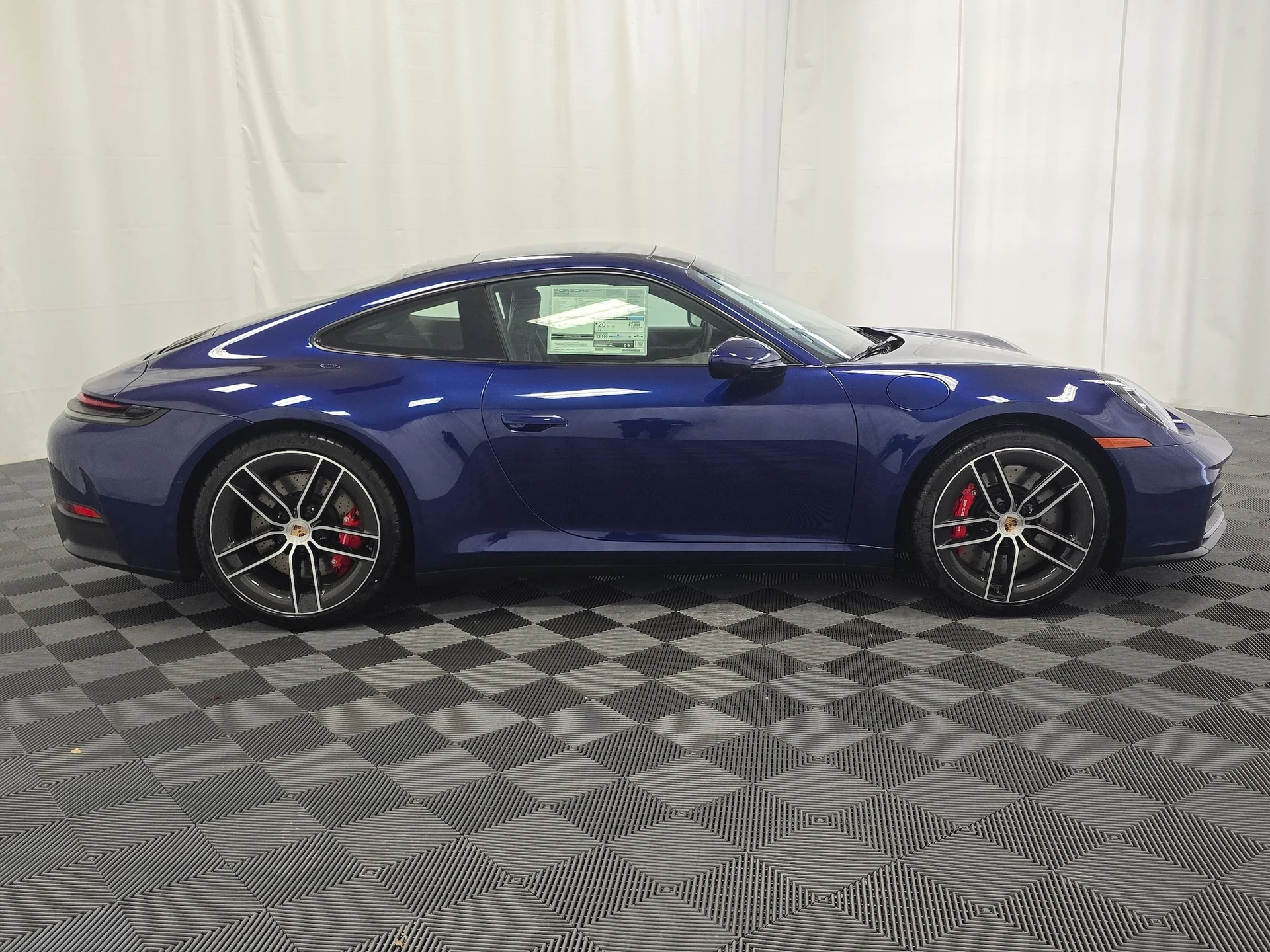 mph007_189466624_eca30d4af5198aeac4dd90a625a7b384x_6ef29be8d4