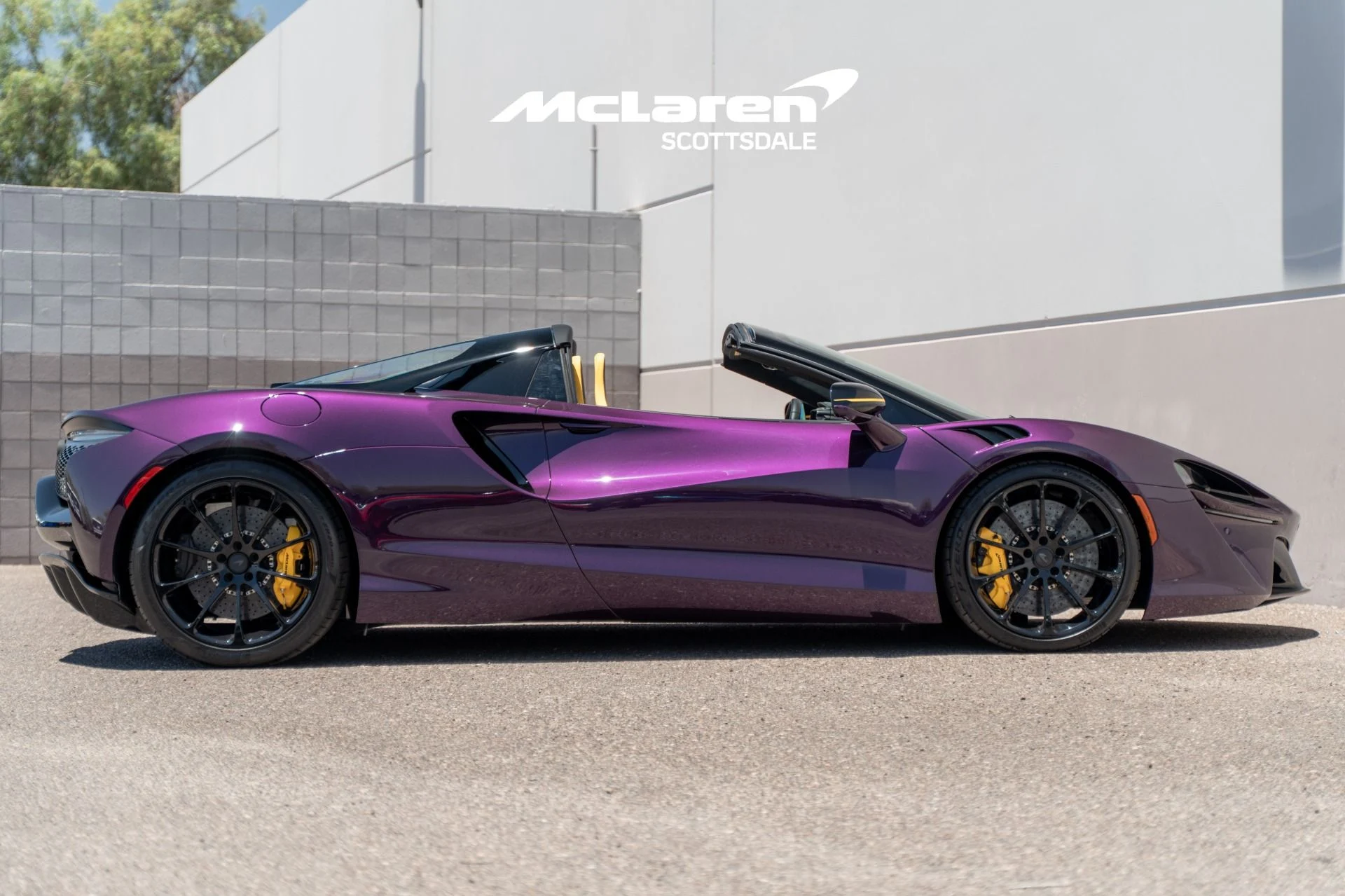 mph007_1896858531_Used_2025_MCLAREN_ARTURA_1780680118_3dbe4f391e