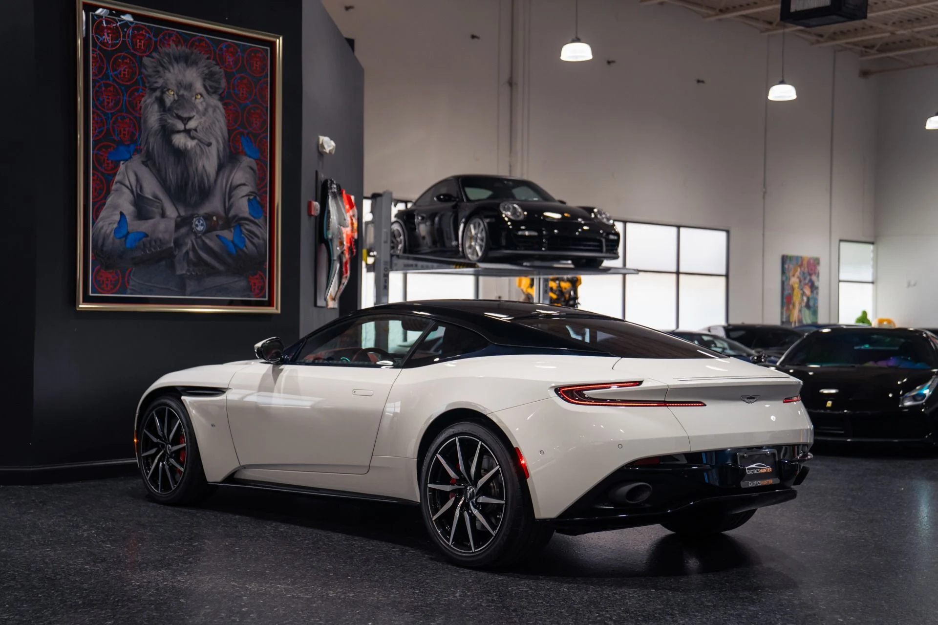 mph007_1899937959_Used_2018_Aston_Martin_DB_11_V12_1788901645_5b8d8e8363