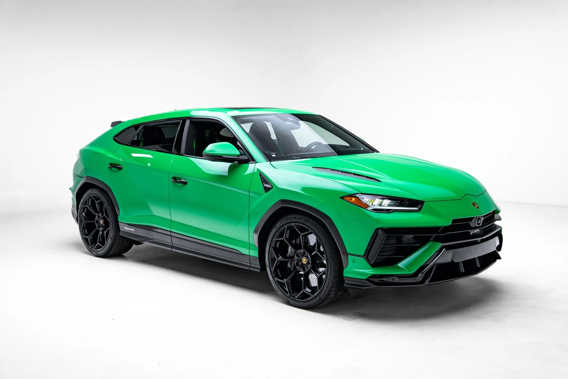 mph007_1903088224_Used_2023_Lamborghini_Urus_Performante_1776122836_8693db956d