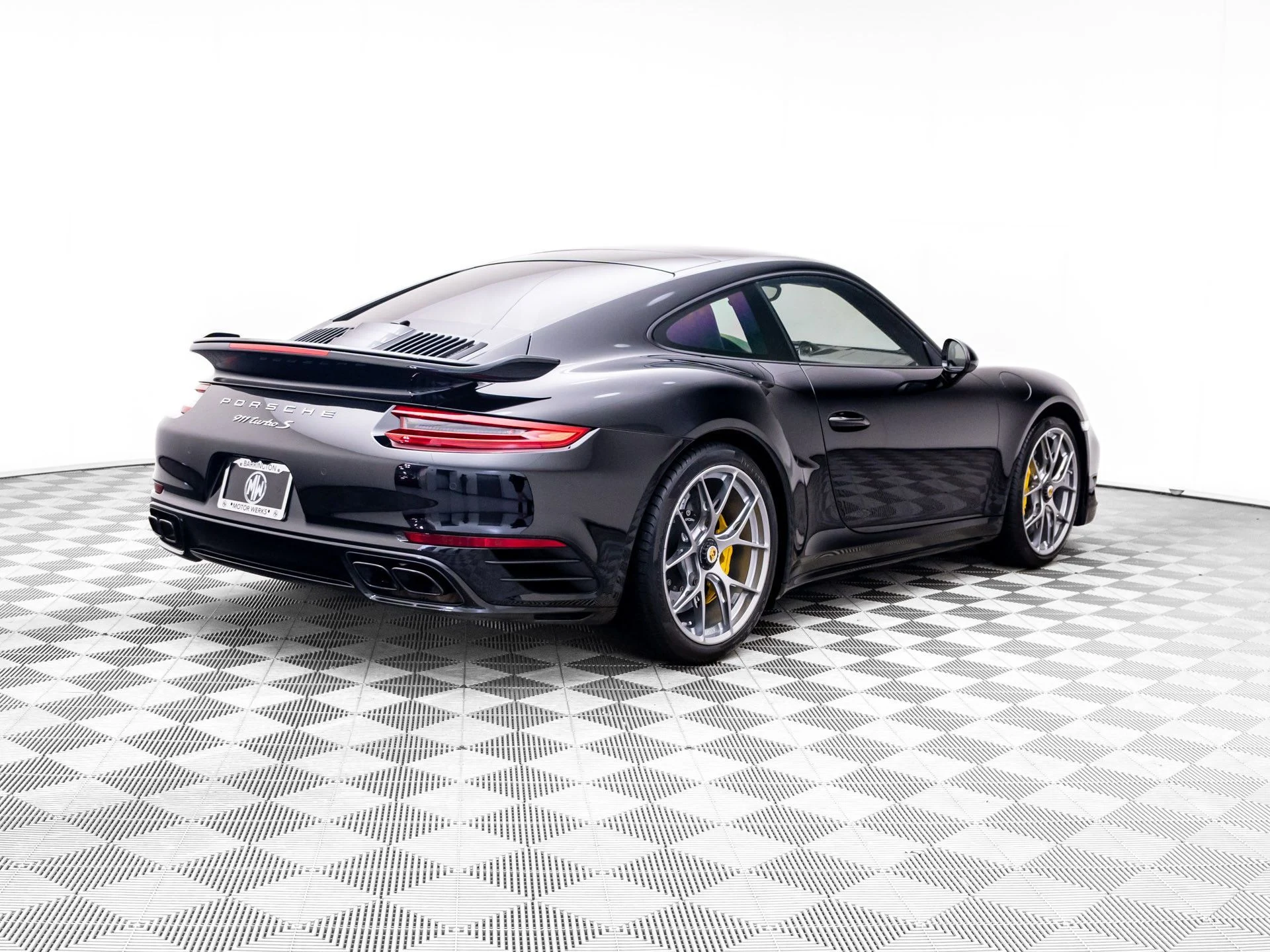 mph007_1905354310_c0037a5d480a685cb1d1964c294f62f1x_5943f8fddd