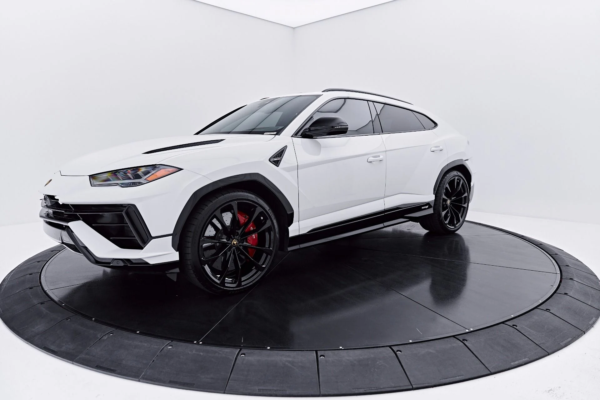mph007_1909343238_Used_2023_Lamborghini_Urus_S_1784684426_87a43e07e0
