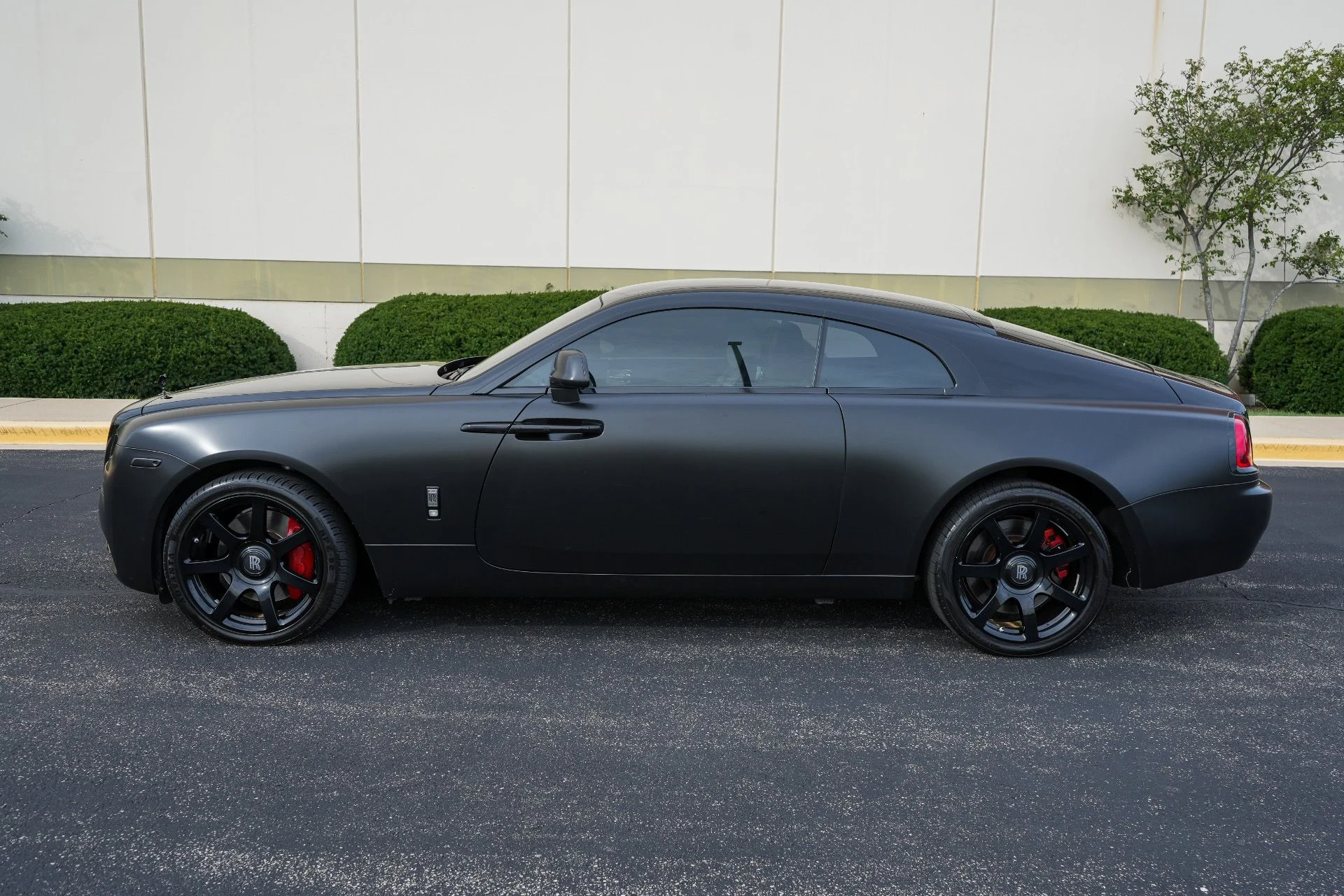 mph007_1912383728_Used_2015_Rolls_Royce_Wraith_1789768288_61ee5a7bd3