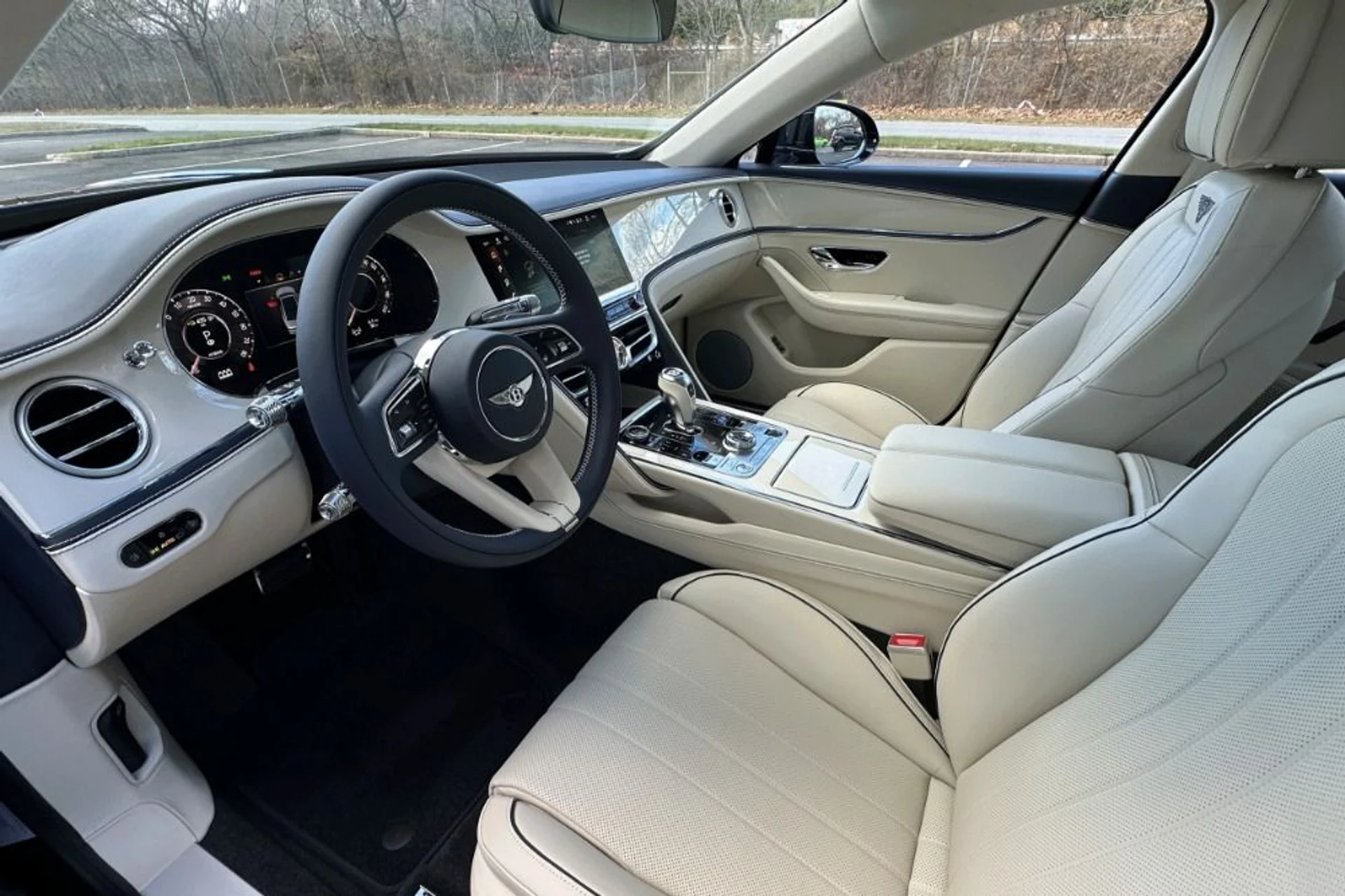 mph007_1912986243_New_2026_Bentley_Flying_Spur_1765792649_0e82017b87