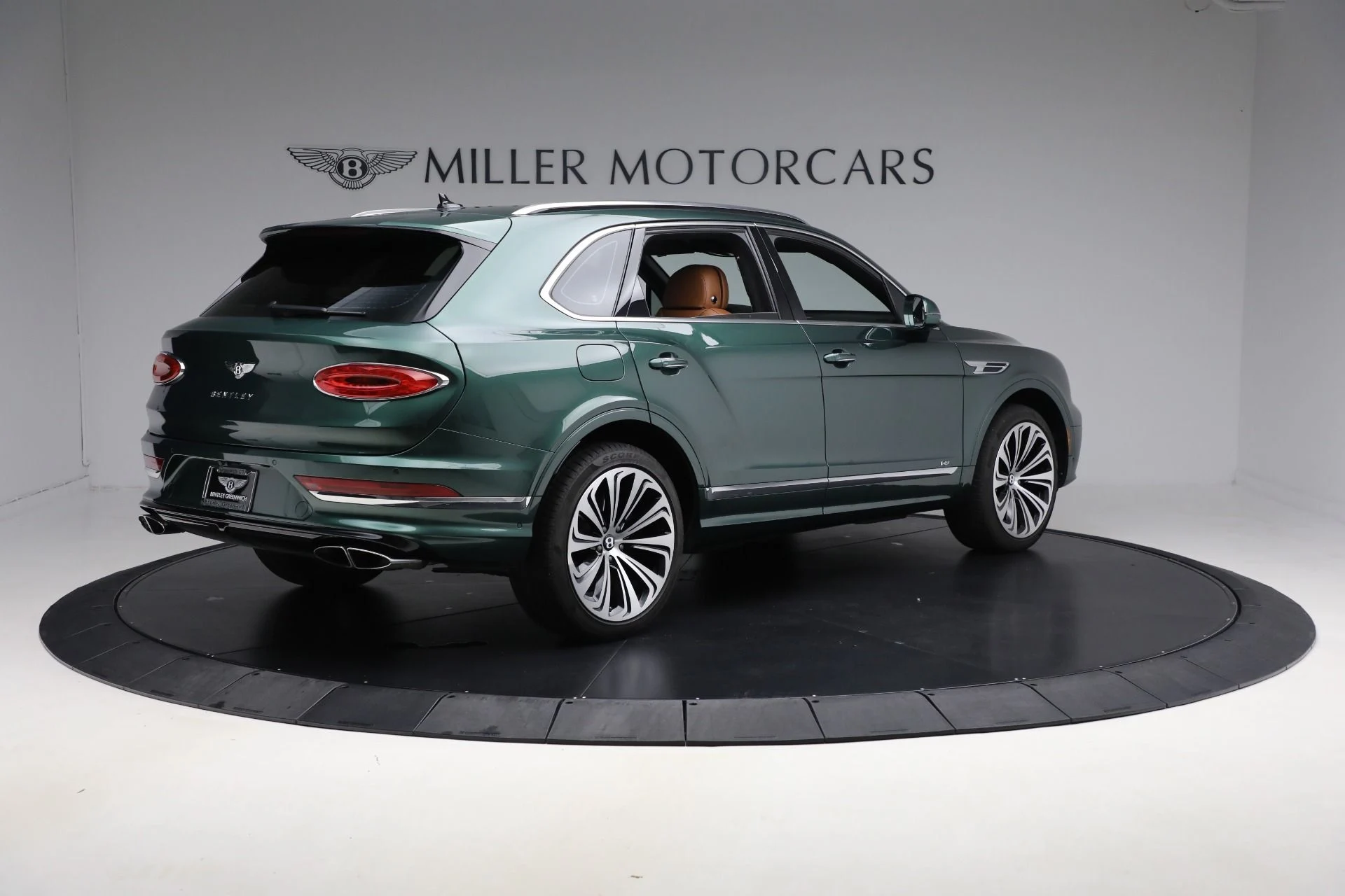 mph007_191765396_Used_2021_Bentley_Bentayga_V8_1757447431_065d45a818