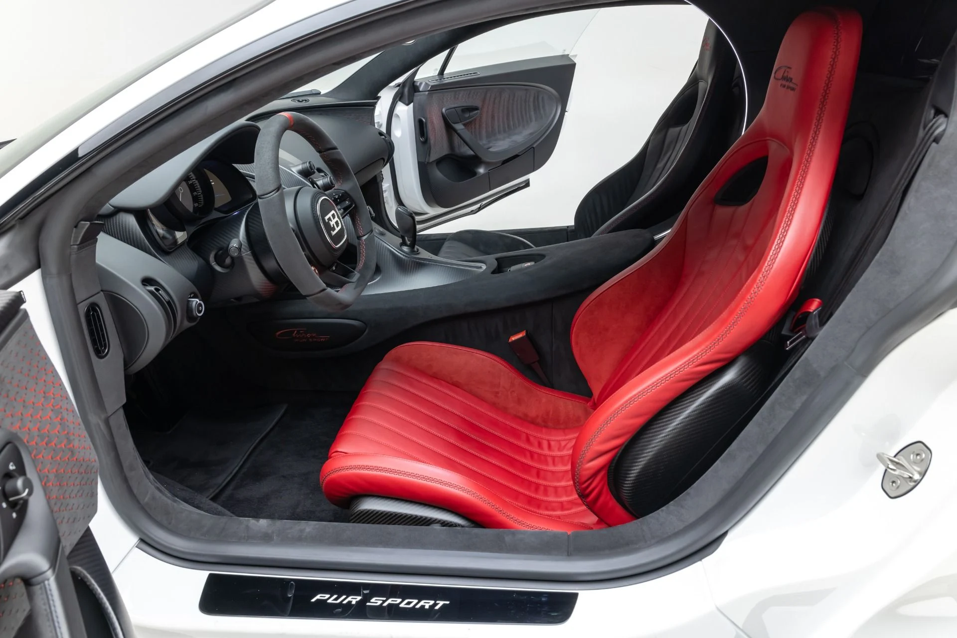 mph007_192592317_11790_p8_l_edc35e82a6