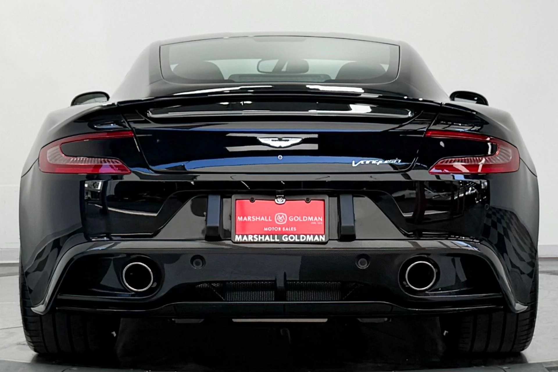 mph007_1926044121_Used_2016_Aston_Martin_Vanquish_V12_Power_Low_Miles_Hourglass_Quilting_1784928754_9f9052cfb3
