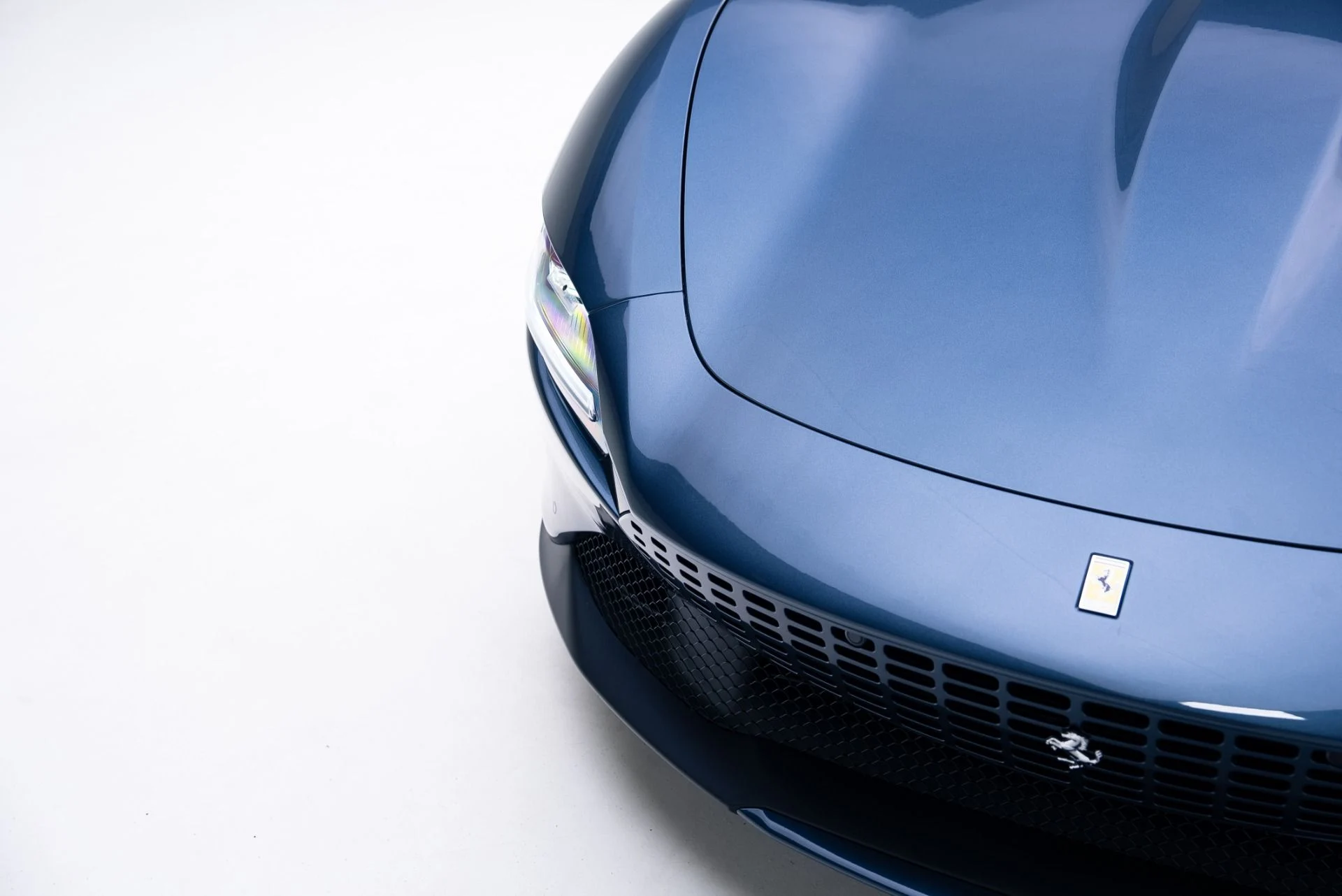 mph007_1932042474_Used_2025_Ferrari_Roma_Spider_1767891799_545c3a7ede