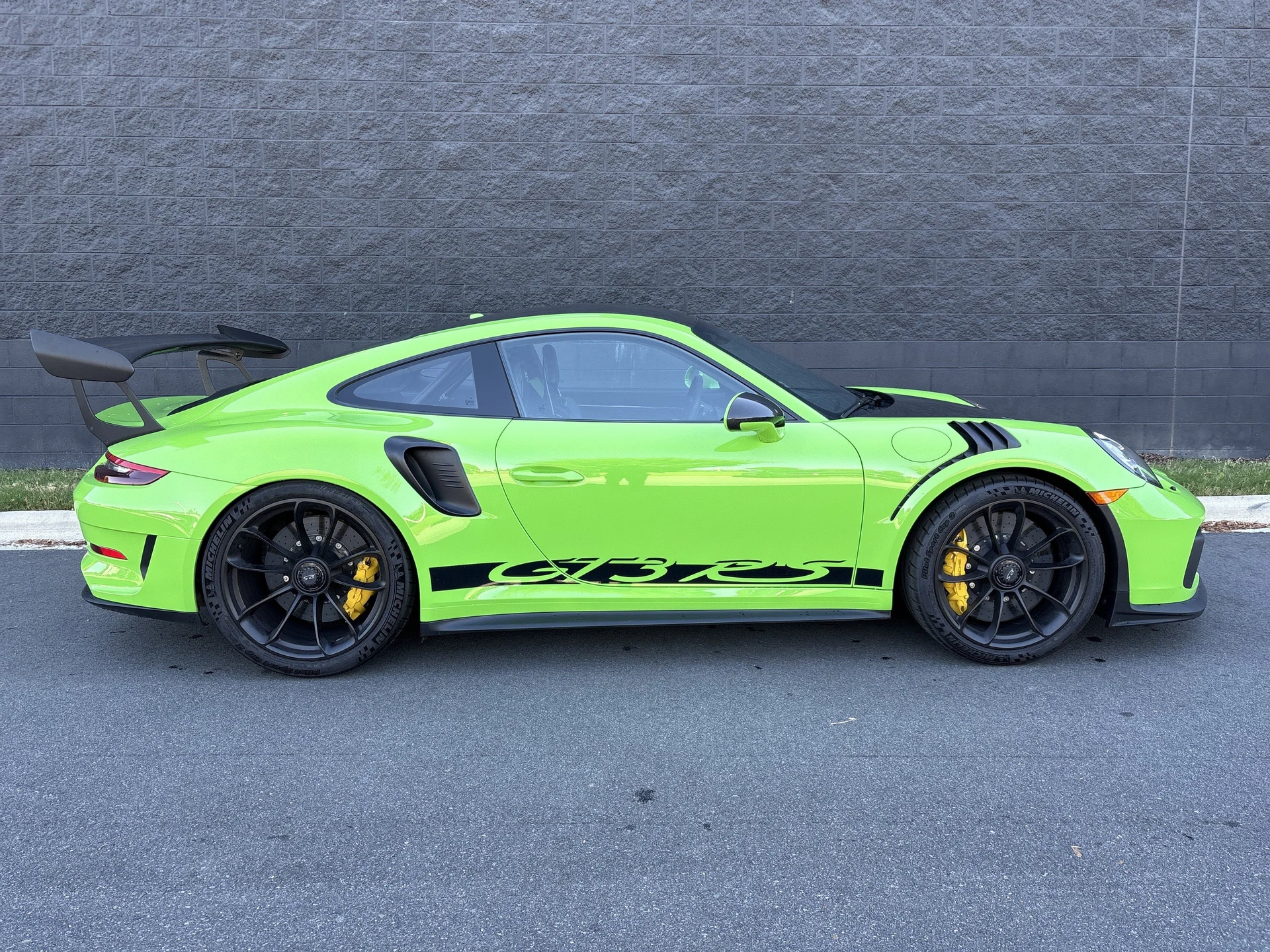 mph007_1938245068_2ad4cfbd40ba4adabcc0c1c379729090_5964970394