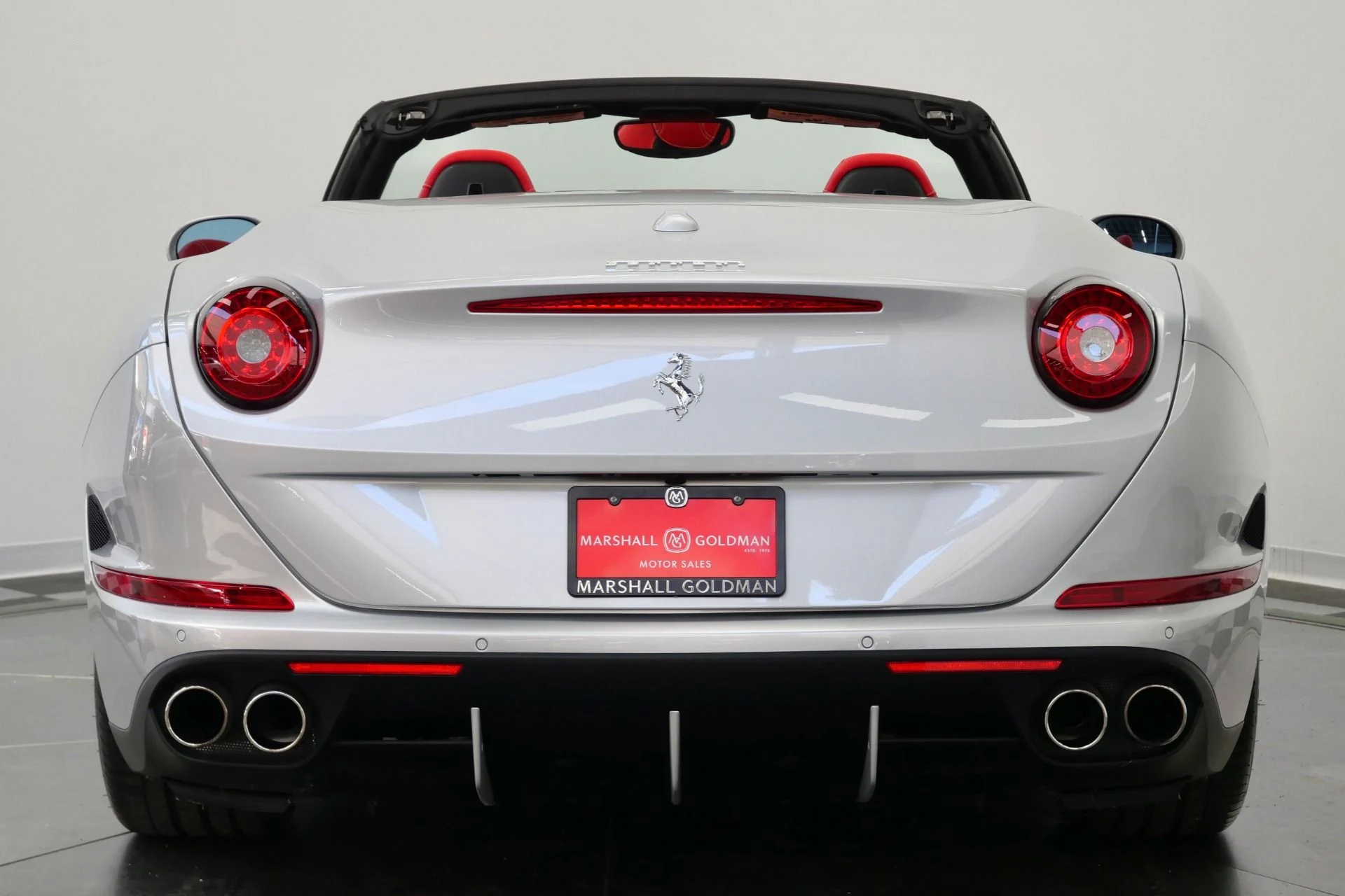 mph007_1946247675_Used_2017_Ferrari_California_T_Extremely_Low_Miles_Ventilated_Seats_Beautiful_1776794649_b326940d75