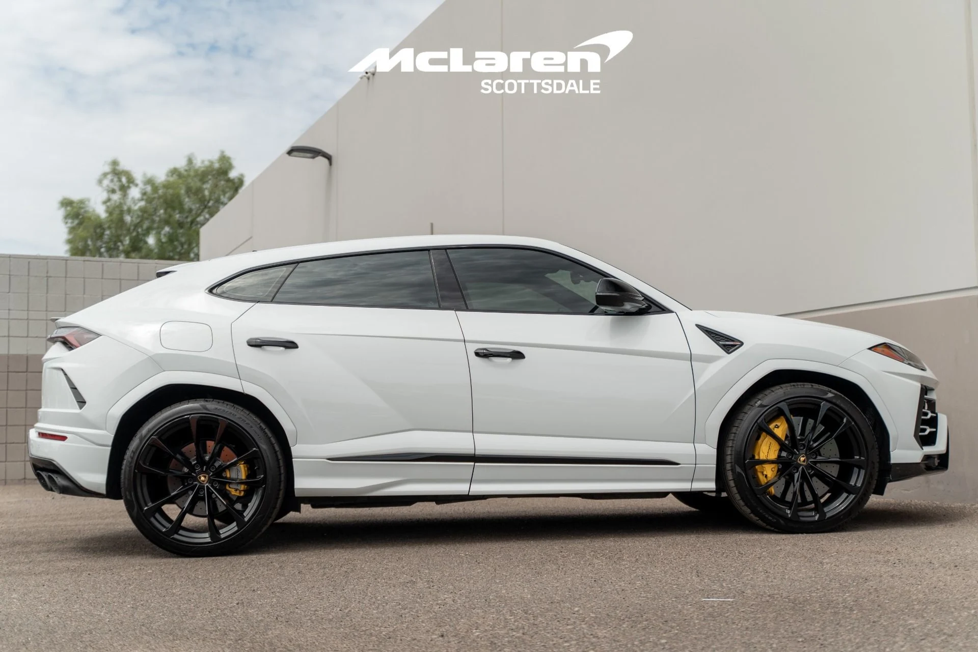mph007_1962149828_Used_2021_LAMBORGHINI_URUS_1757137597_6ac8b8a8fd
