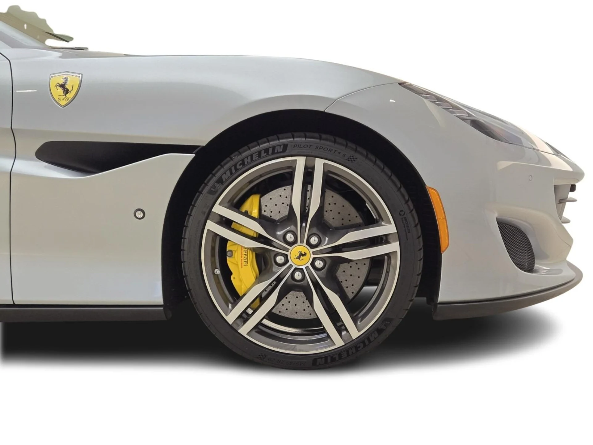 mph007_1963959391_Used_2019_Ferrari_Portofino_1762588053_18d50e1dbd