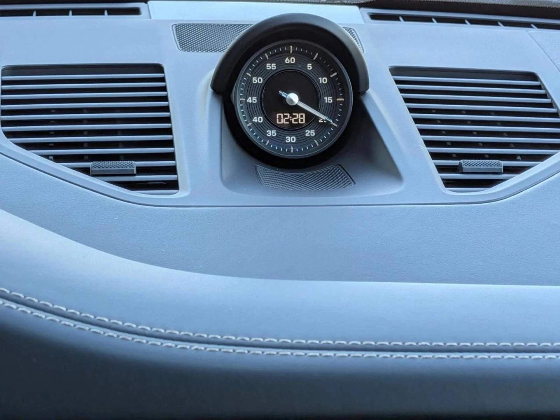 mph007_1968239135_de5b5156ae6b37e6267ba40d57cc8489x_5135b84eb2