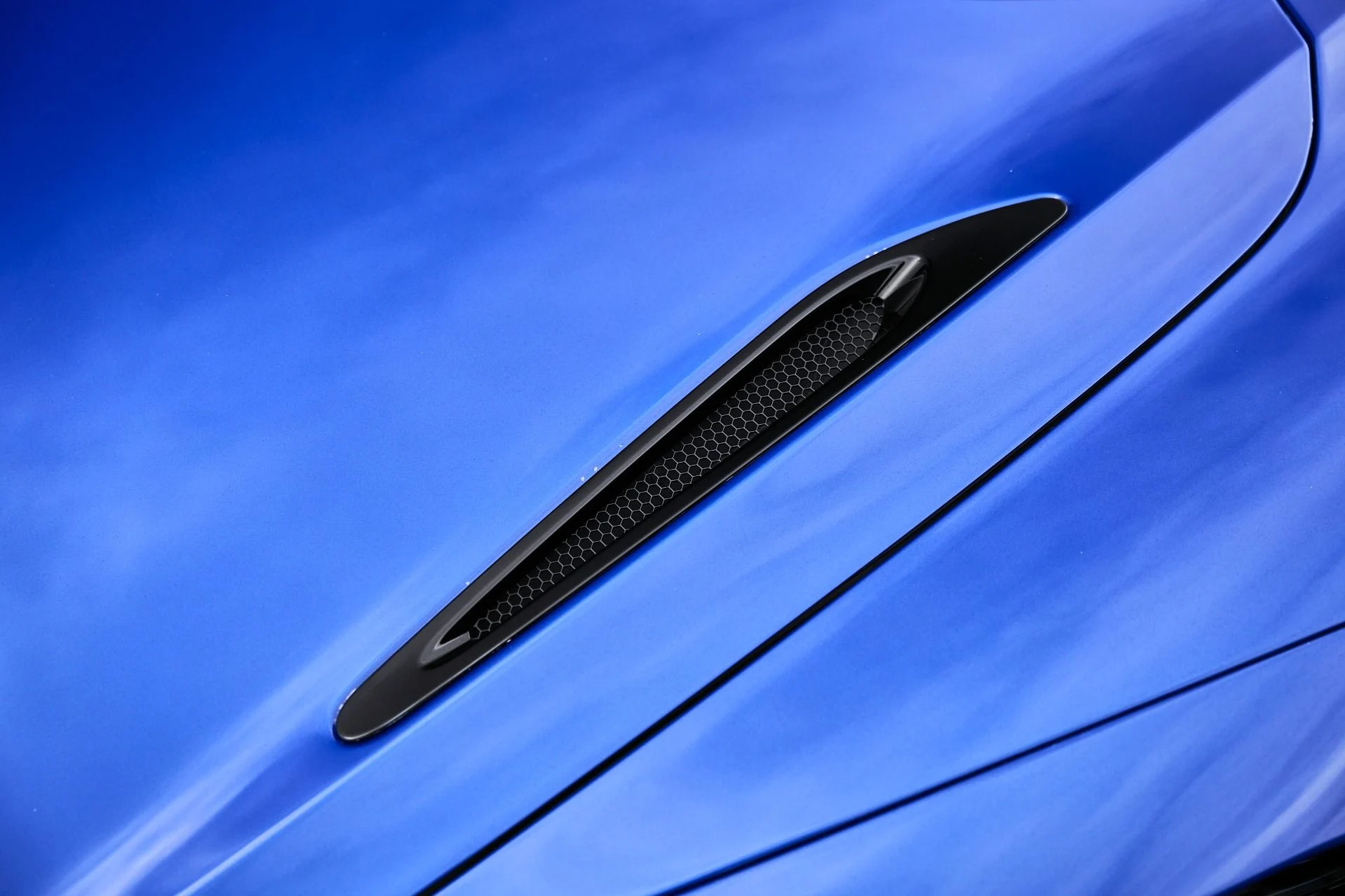 mph007_1970292985_Used_2024_Mc_Laren_750_S_1775005995_f387a9eab1