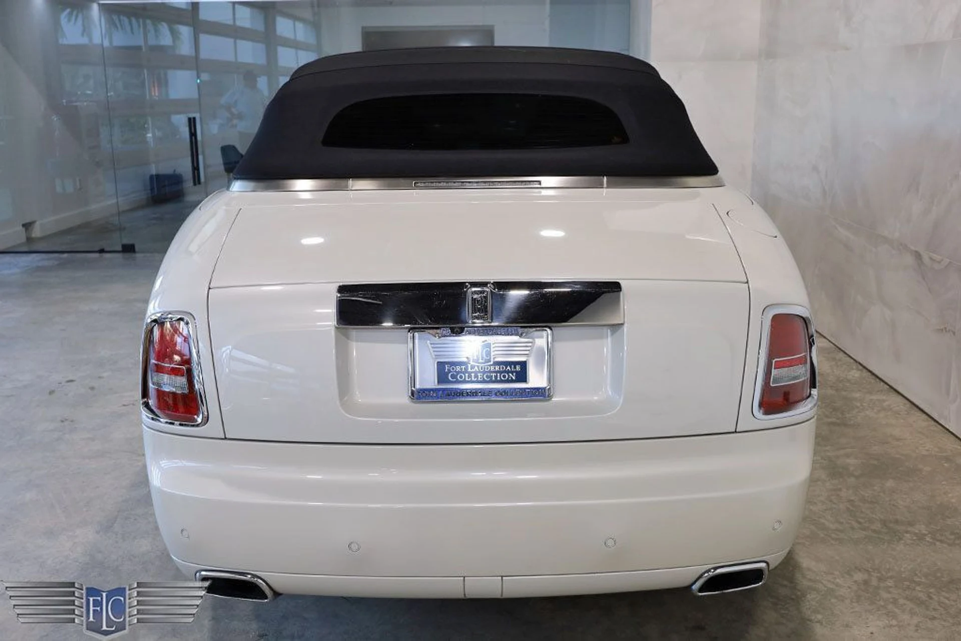 mph007_1971332052_used_2013_rolls_royce_phantom_drophead_coupe_9689_22223521_8_1024_f9f313aac9