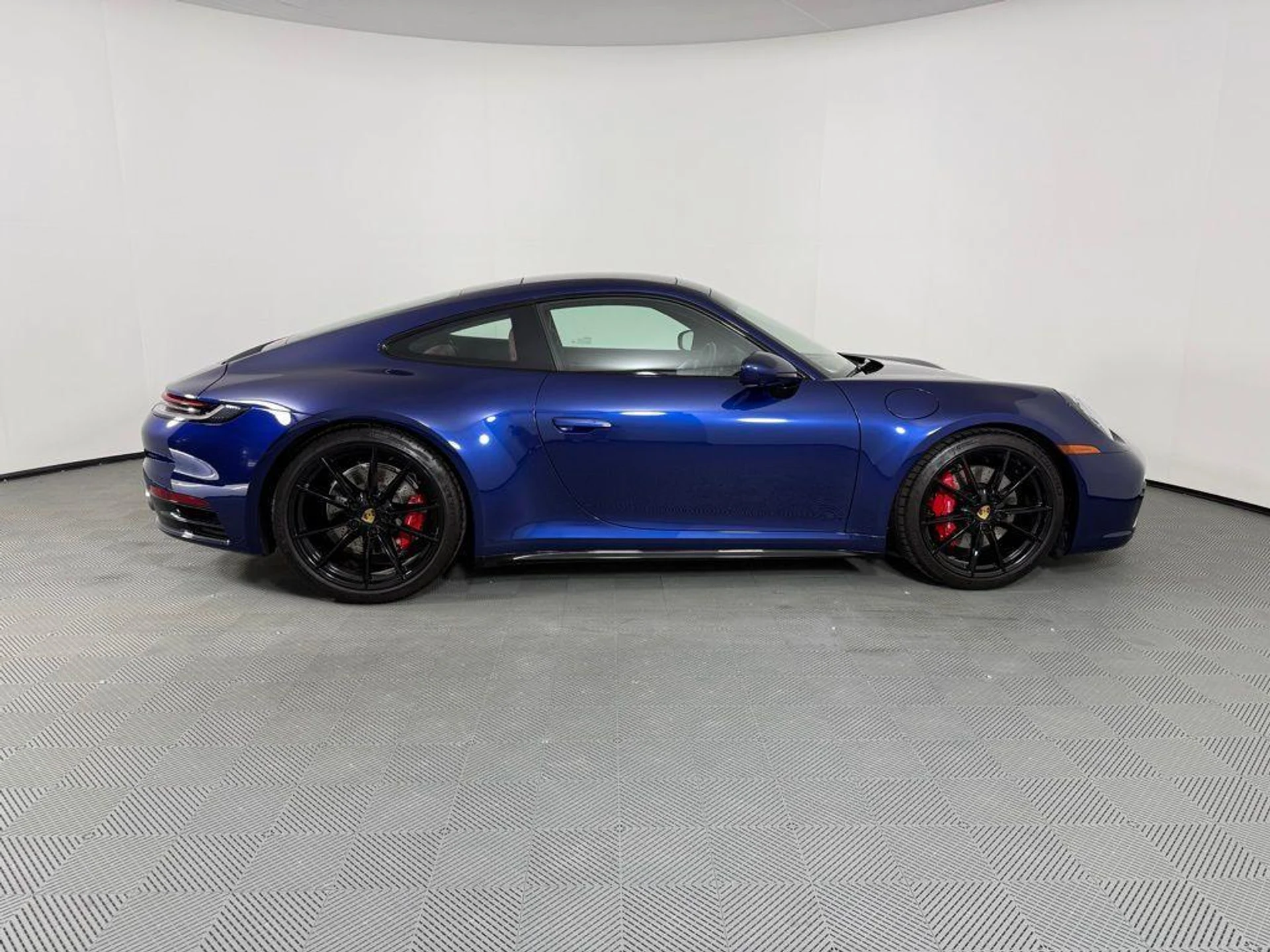 mph007_1973958389_8l_J0_R6_P6_M_Uo_IPVJ_7dclv_Id_VD_8_O4_7ebed0386e