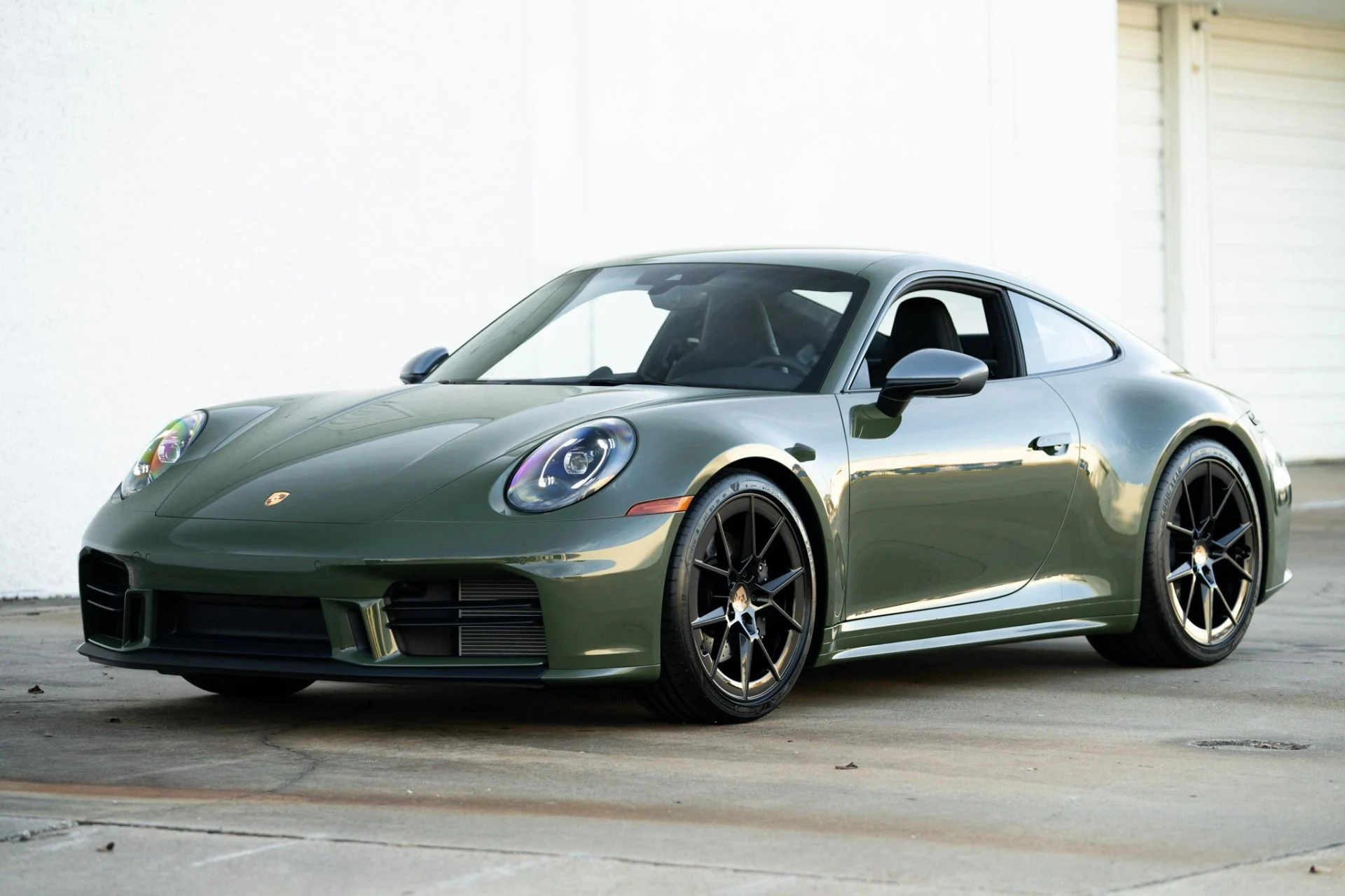 mph007_1989569999_Used_2026_Porsche_911_Carrera_T_Carrera_T_1768421850_e6dc00533e