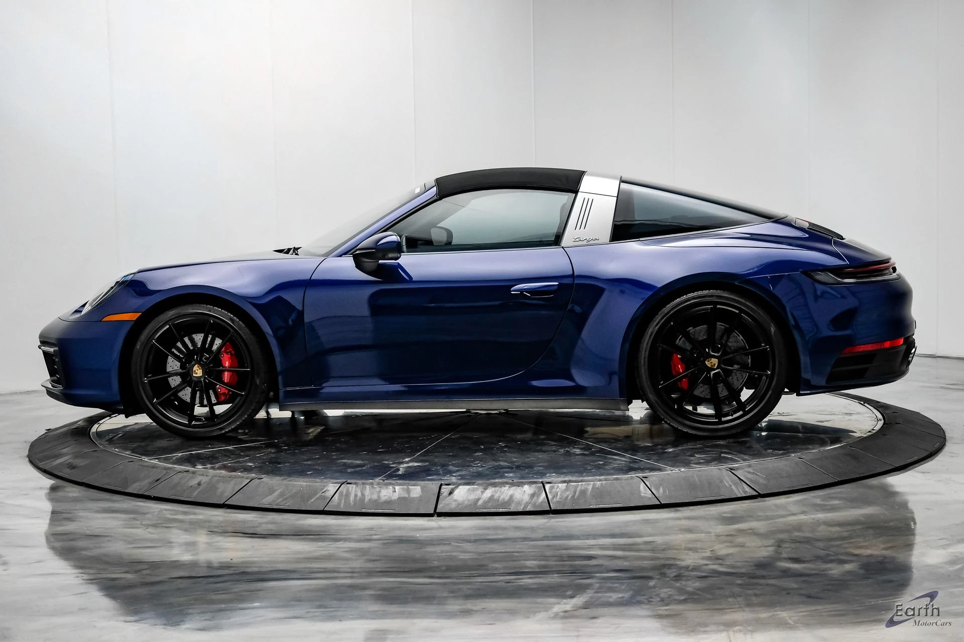 mph007_2002063799_9e47aab69a606a3fc487ca7b9852423ax_686310f7d8