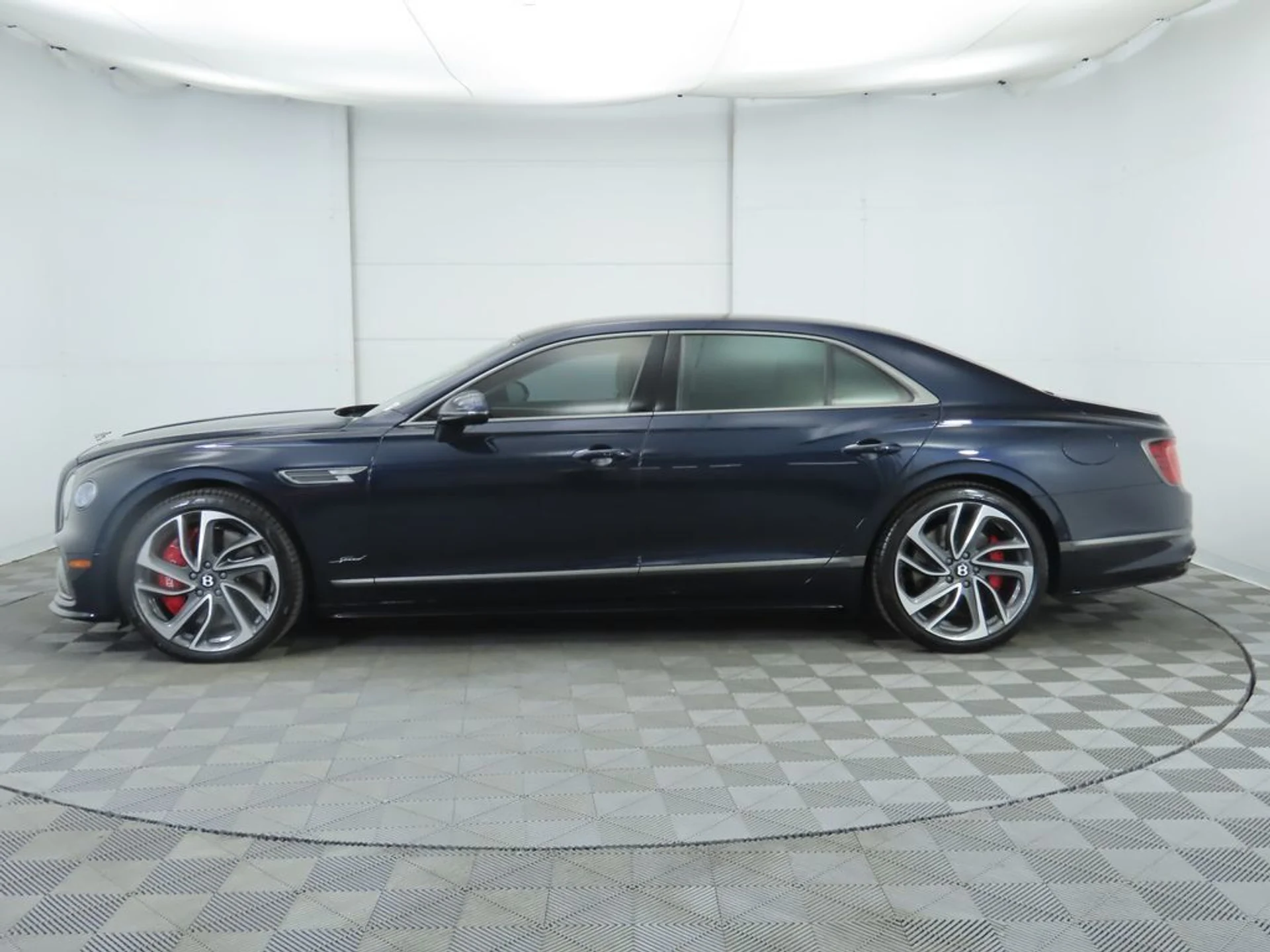 mph007_2004534770_new_2025_bentley_flying_spur_speedsedan_8119_22891451_8_1024_061ad9bb5a