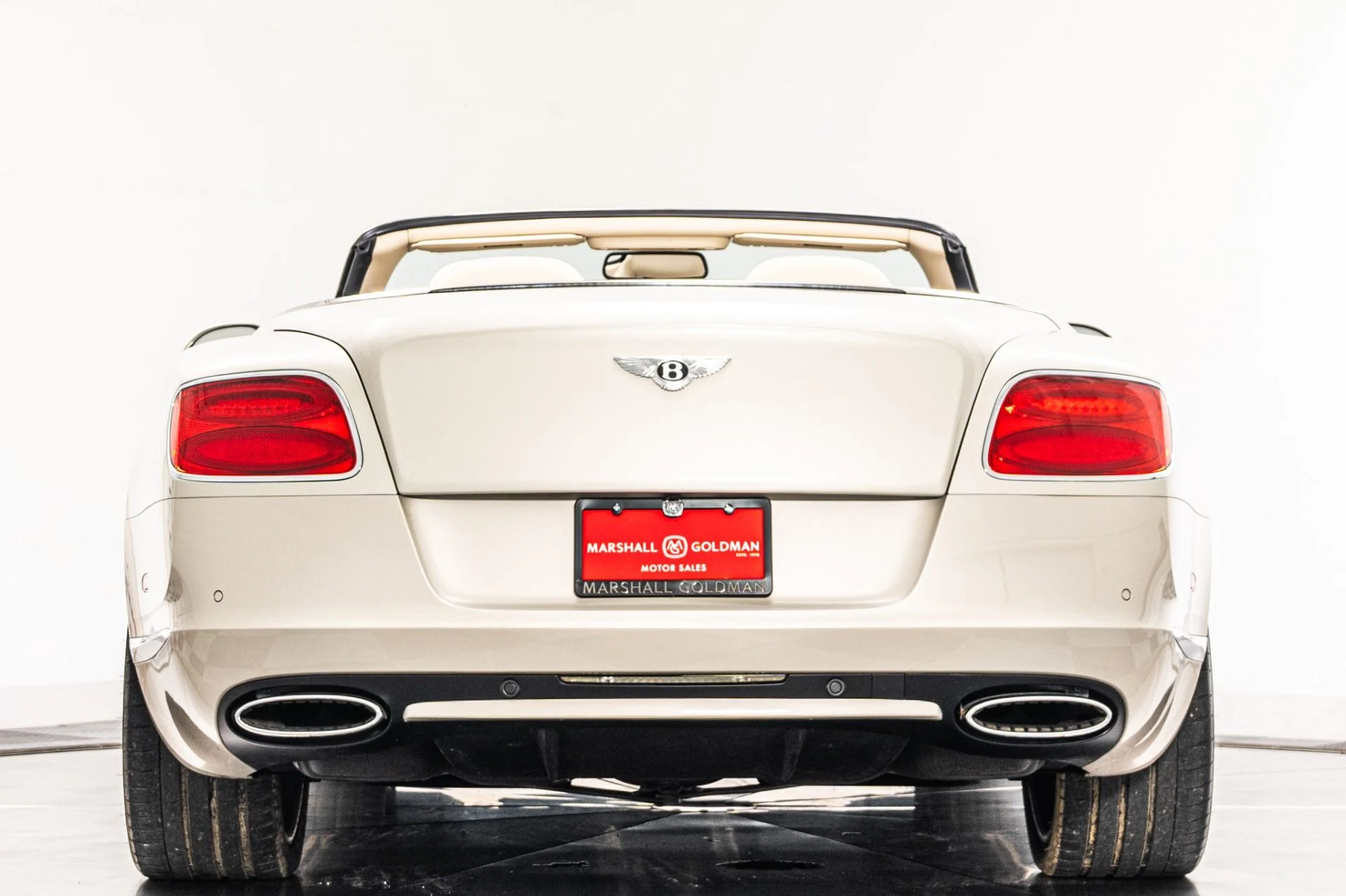 mph007_2008698126_Used_2014_Bentley_Continental_GTC_Speed_Low_Miles_Extended_Veneers_Classic_Color_Combination_1785352164_8aa1aef2f3
