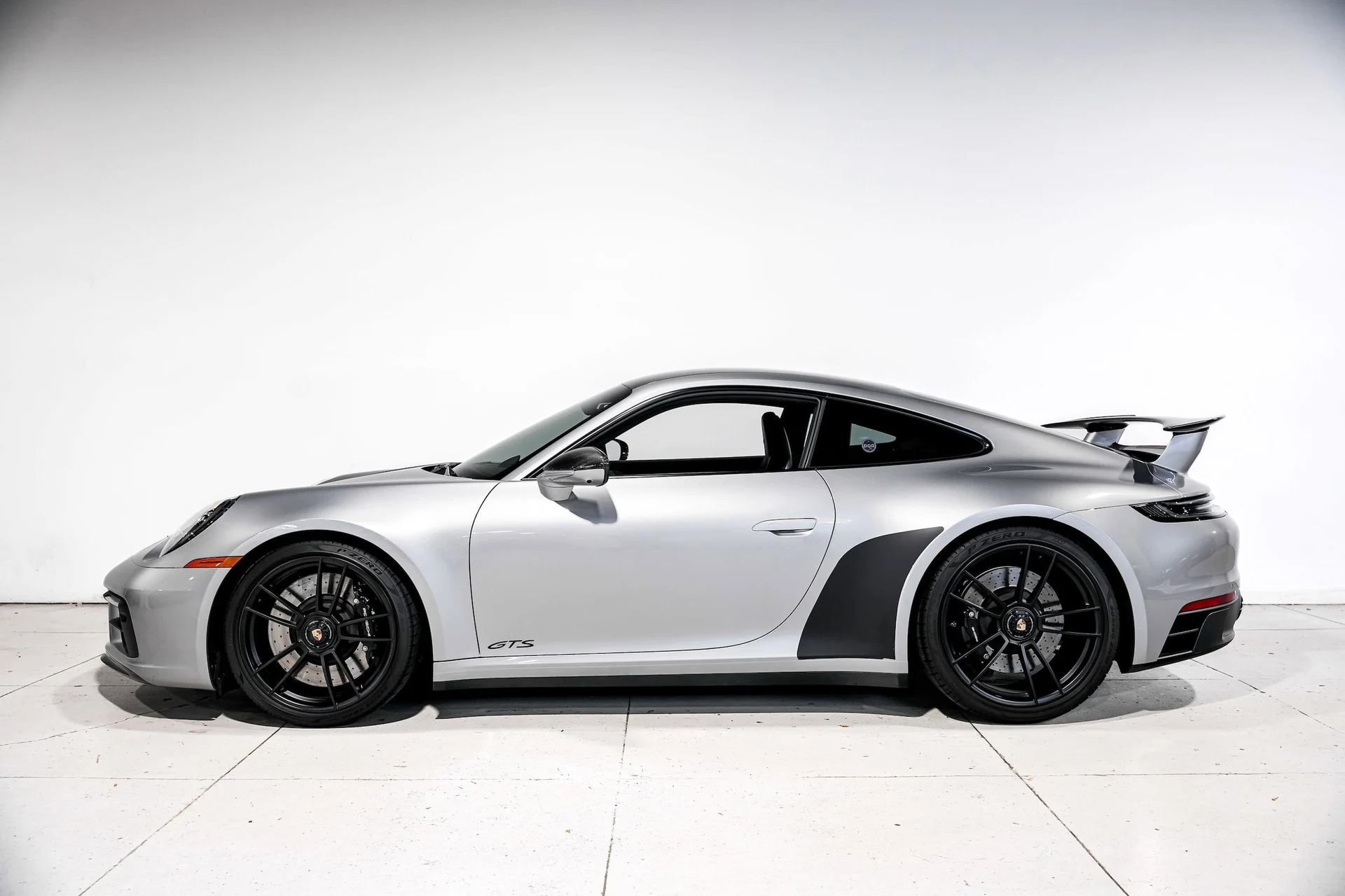 mph007_2011511602_011a882e869de3b8c535bd2be0ca0a37x_573da88ee3