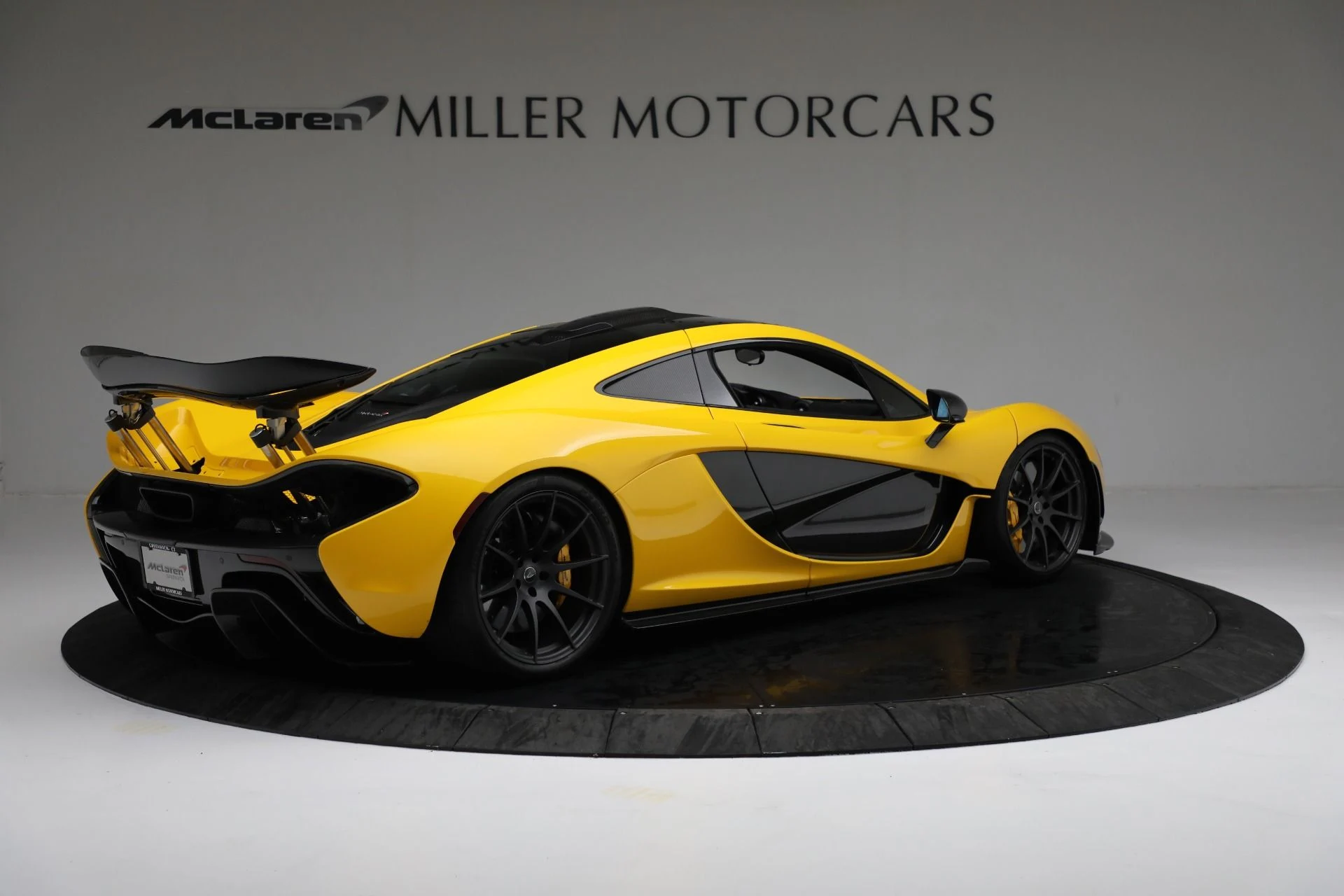 mph007_2021249870_Used_2015_Mc_Laren_P1_2946663858