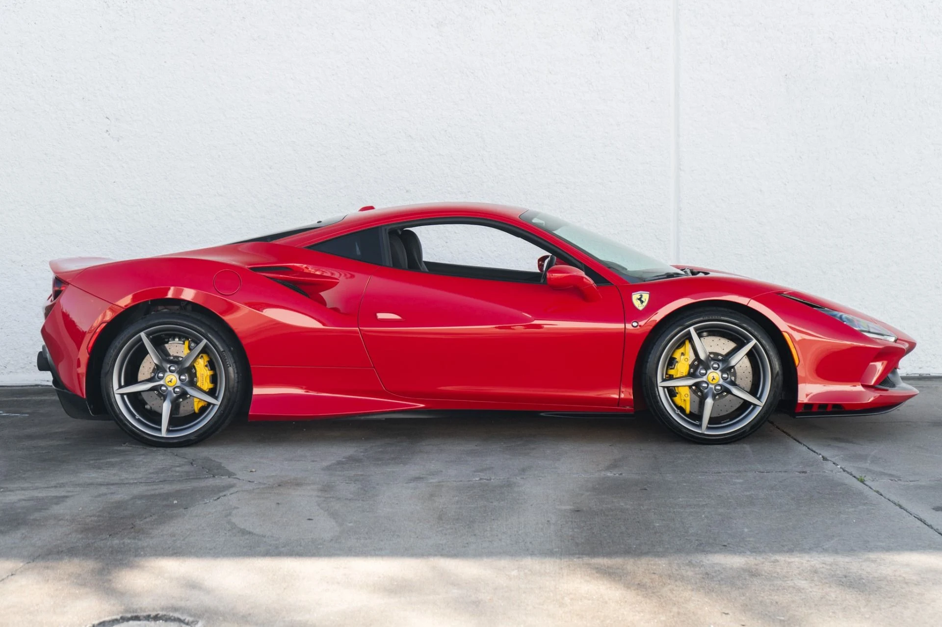 mph007_2021666618_Used_2022_Ferrari_F8_Tributo_1773444100_97959dade9