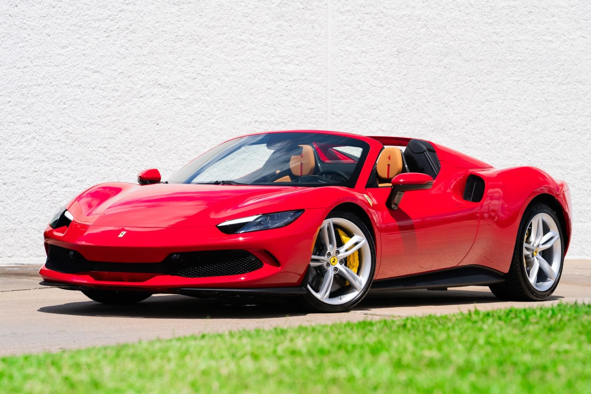 mph007_2026940390_Used_2024_Ferrari_296_GTS_1753295164_ea1e91d1d4
